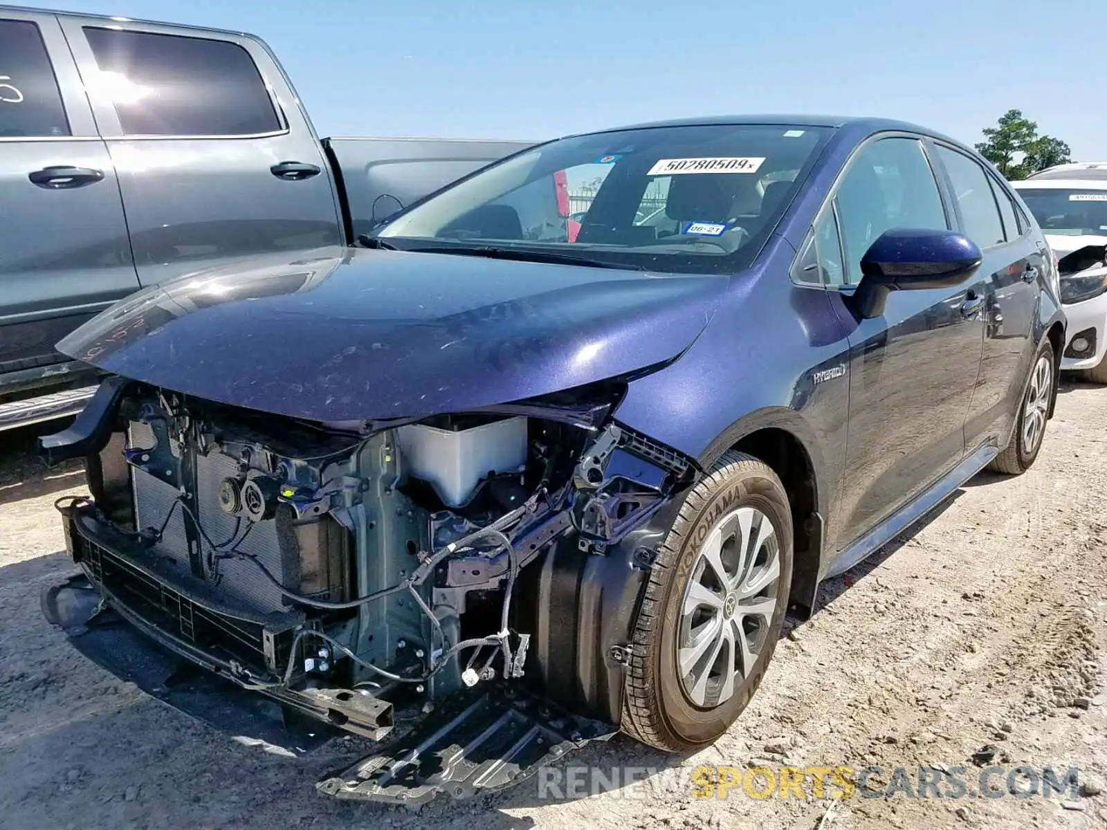 2 Photograph of a damaged car JTDEBRBE8LJ008245 TOYOTA COROLLA 2020