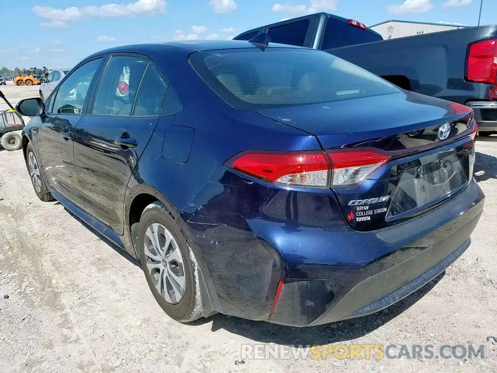 3 Photograph of a damaged car JTDEBRBE8LJ008245 TOYOTA COROLLA 2020