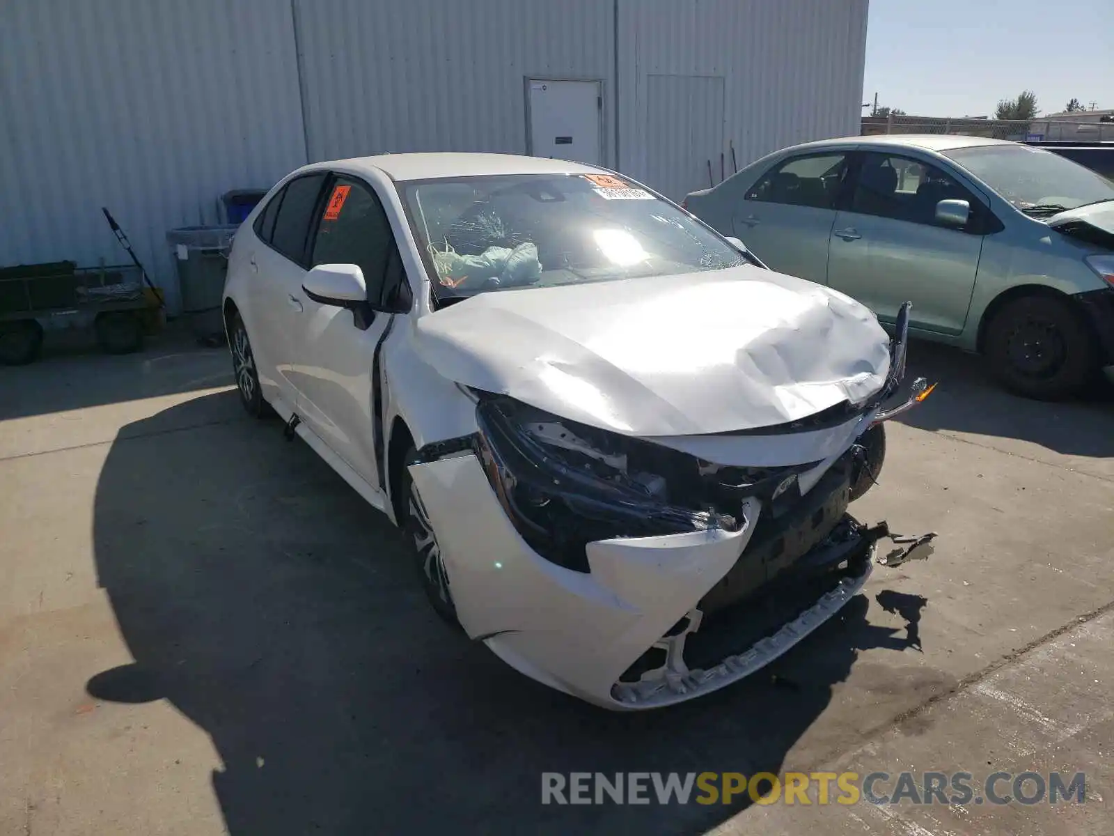 1 Photograph of a damaged car JTDEBRBE8LJ008309 TOYOTA COROLLA 2020