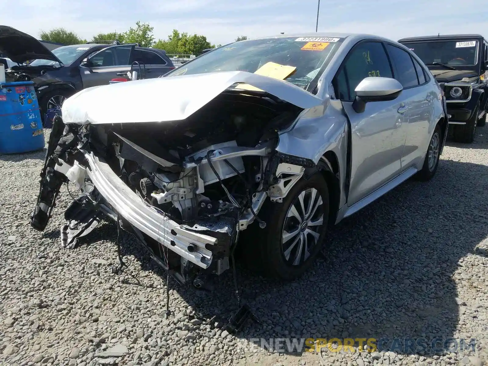 2 Photograph of a damaged car JTDEBRBE8LJ008682 TOYOTA COROLLA 2020