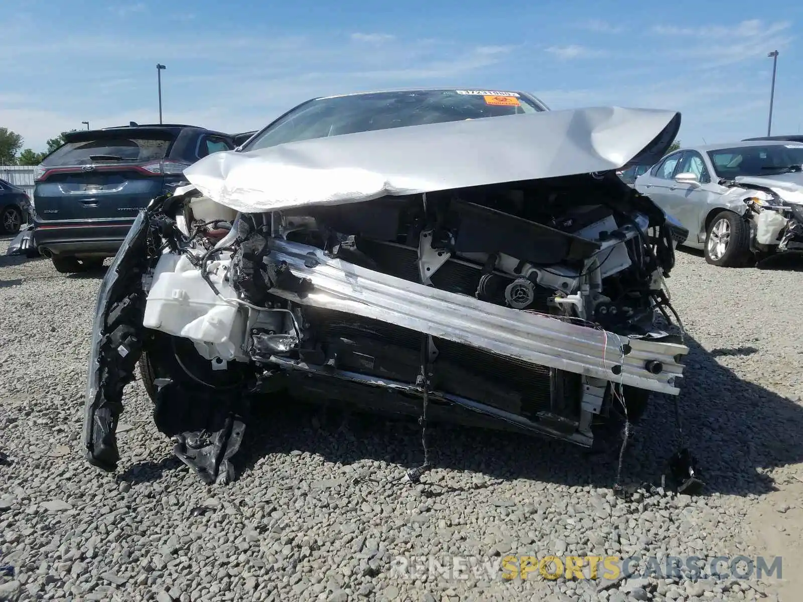 9 Photograph of a damaged car JTDEBRBE8LJ008682 TOYOTA COROLLA 2020