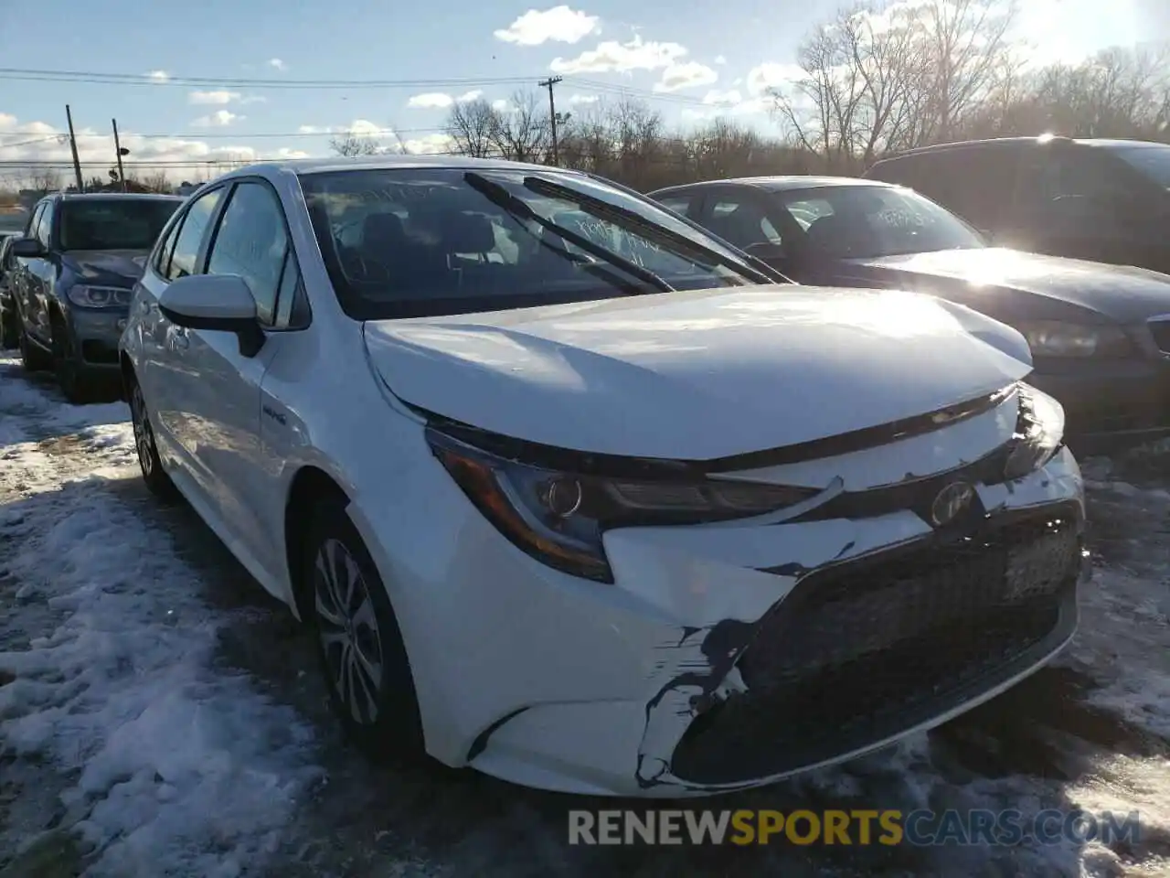 1 Photograph of a damaged car JTDEBRBE8LJ009220 TOYOTA COROLLA 2020