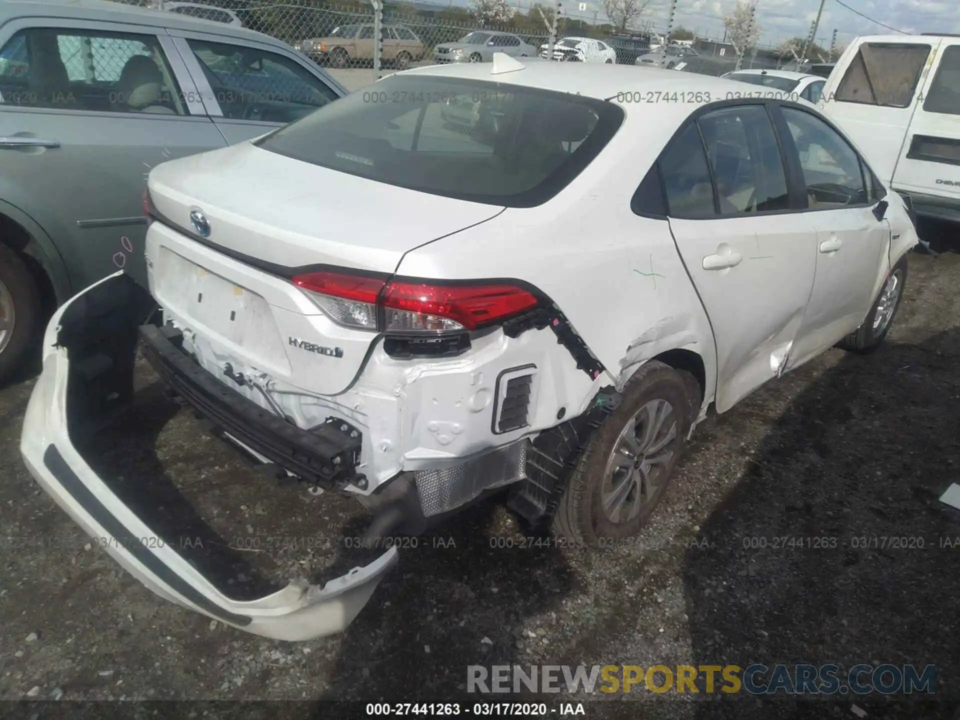 4 Photograph of a damaged car JTDEBRBE8LJ009525 TOYOTA COROLLA 2020