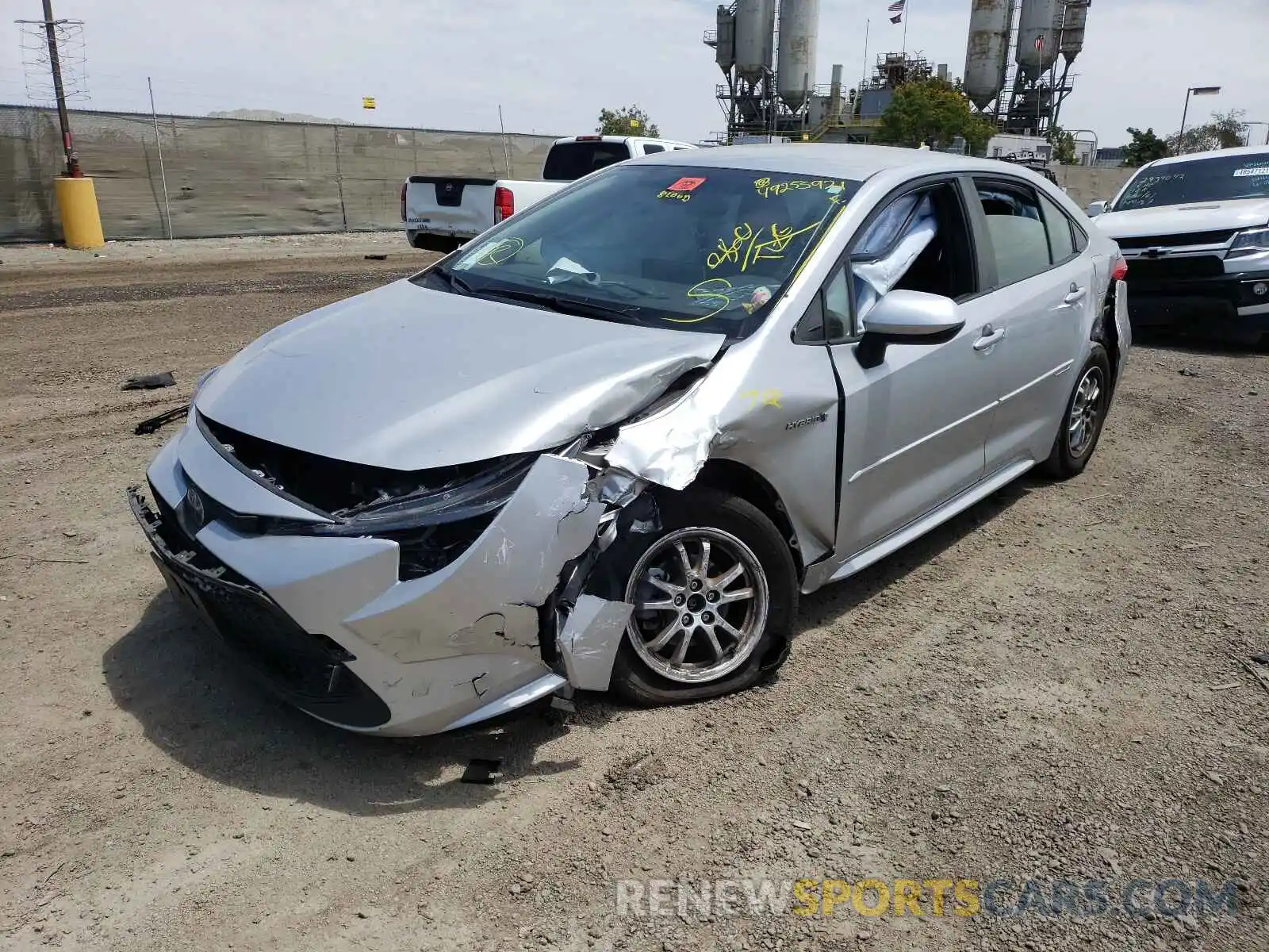 2 Photograph of a damaged car JTDEBRBE8LJ010884 TOYOTA COROLLA 2020