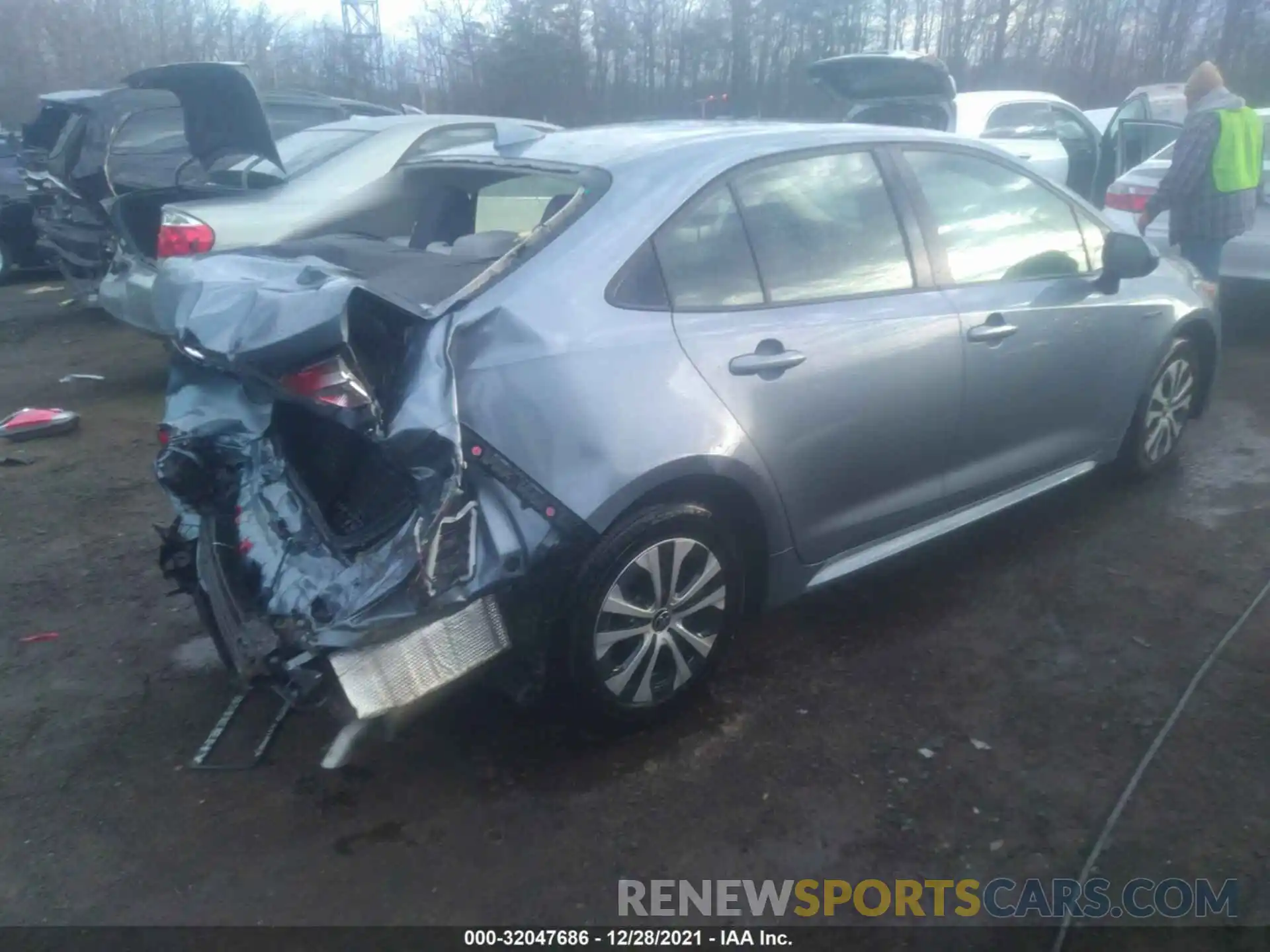 4 Photograph of a damaged car JTDEBRBE8LJ011050 TOYOTA COROLLA 2020