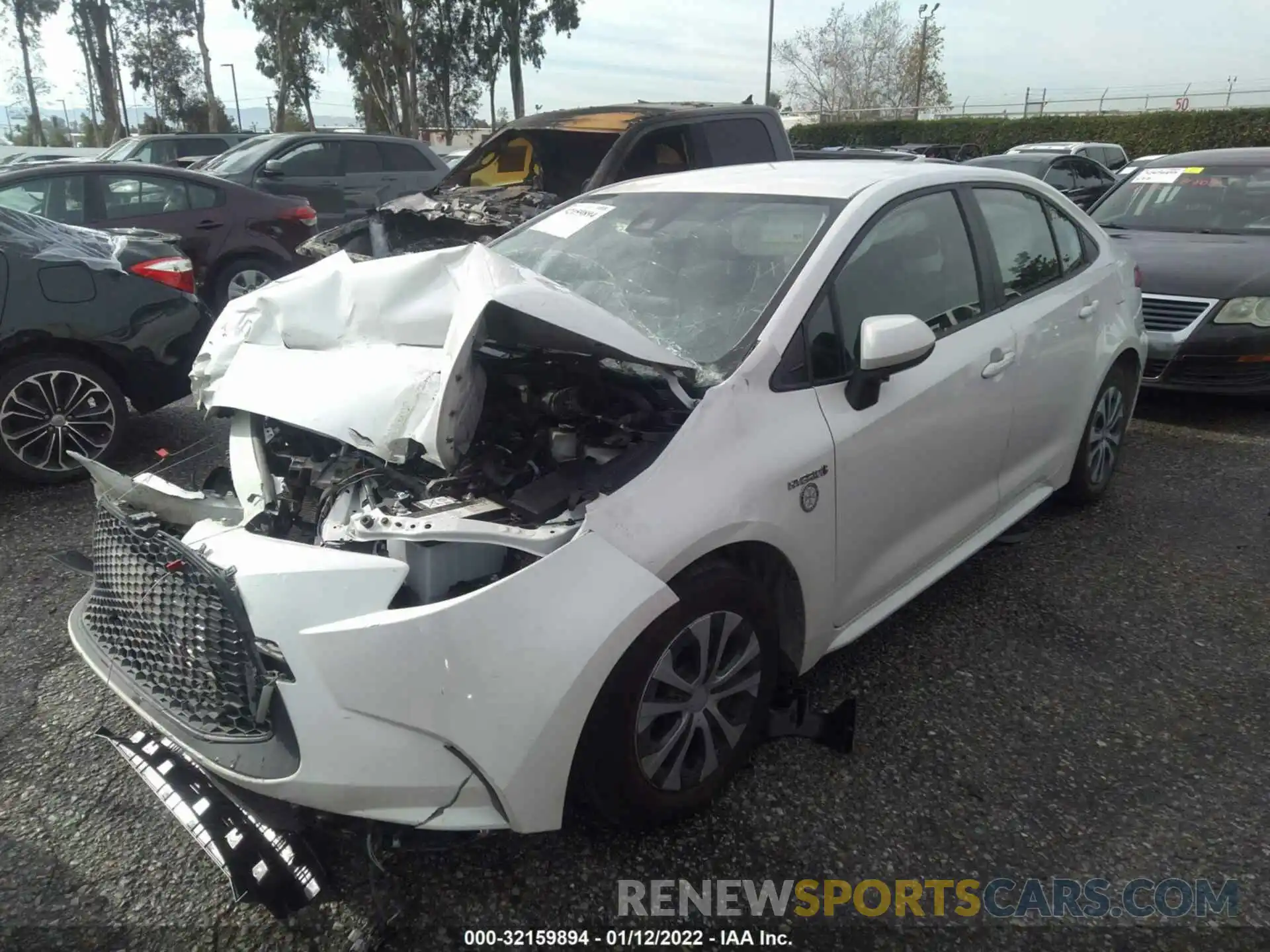 2 Photograph of a damaged car JTDEBRBE8LJ013185 TOYOTA COROLLA 2020