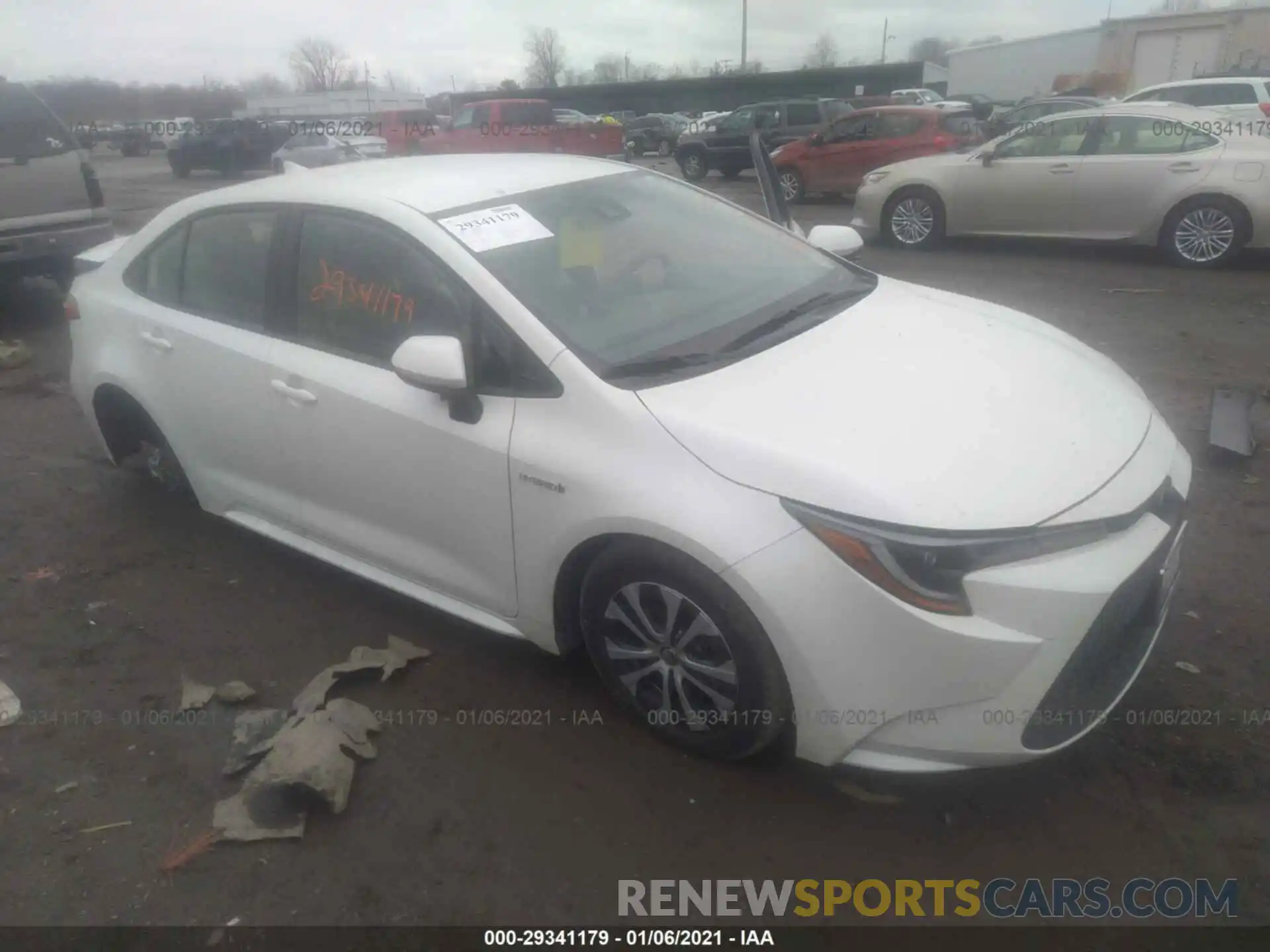 1 Photograph of a damaged car JTDEBRBE8LJ013719 TOYOTA COROLLA 2020