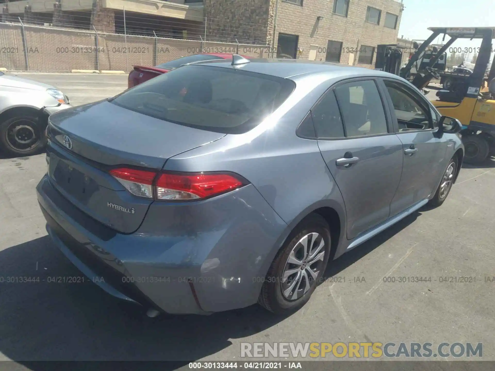 4 Photograph of a damaged car JTDEBRBE8LJ015812 TOYOTA COROLLA 2020