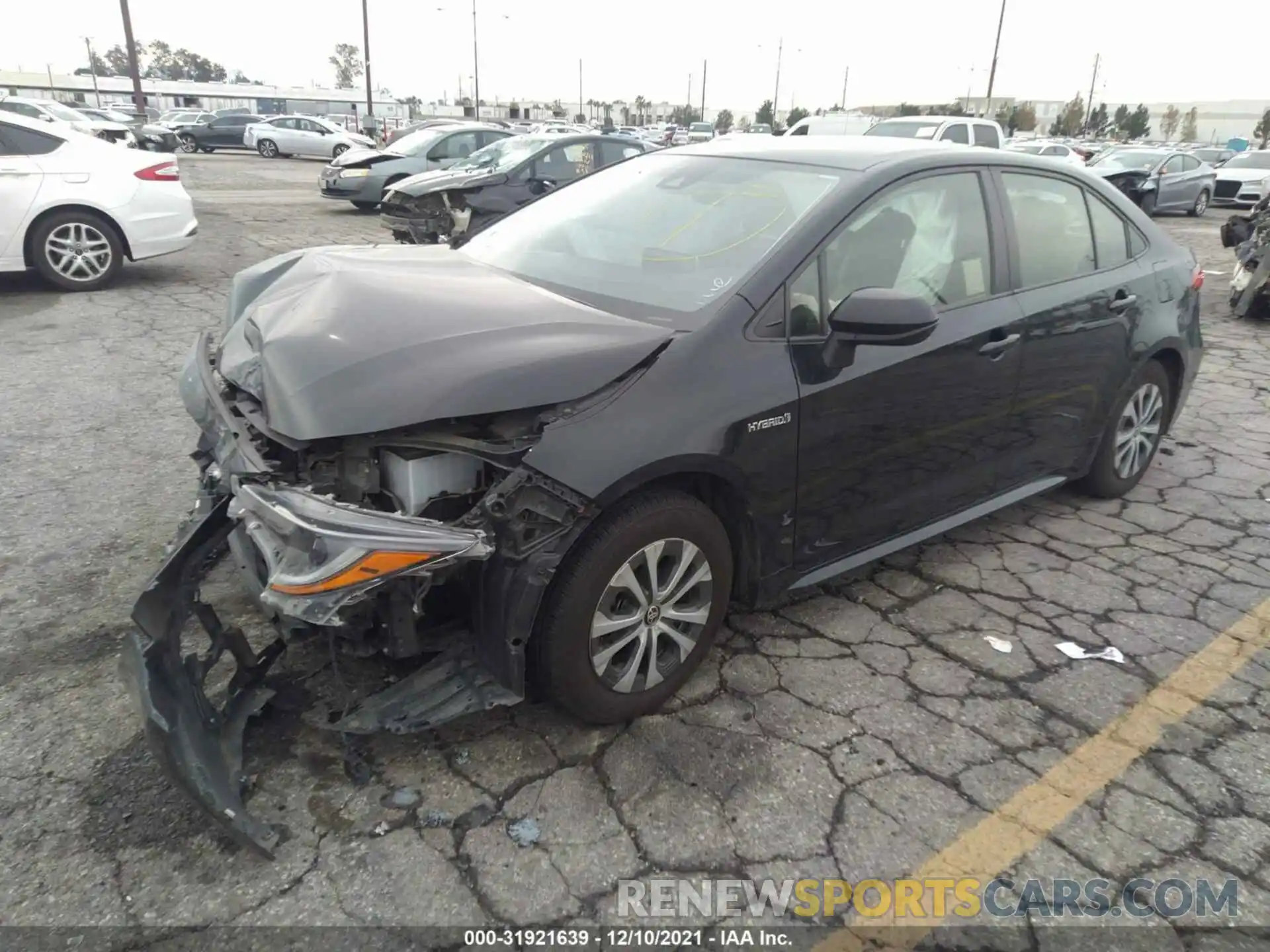 2 Photograph of a damaged car JTDEBRBE8LJ016877 TOYOTA COROLLA 2020