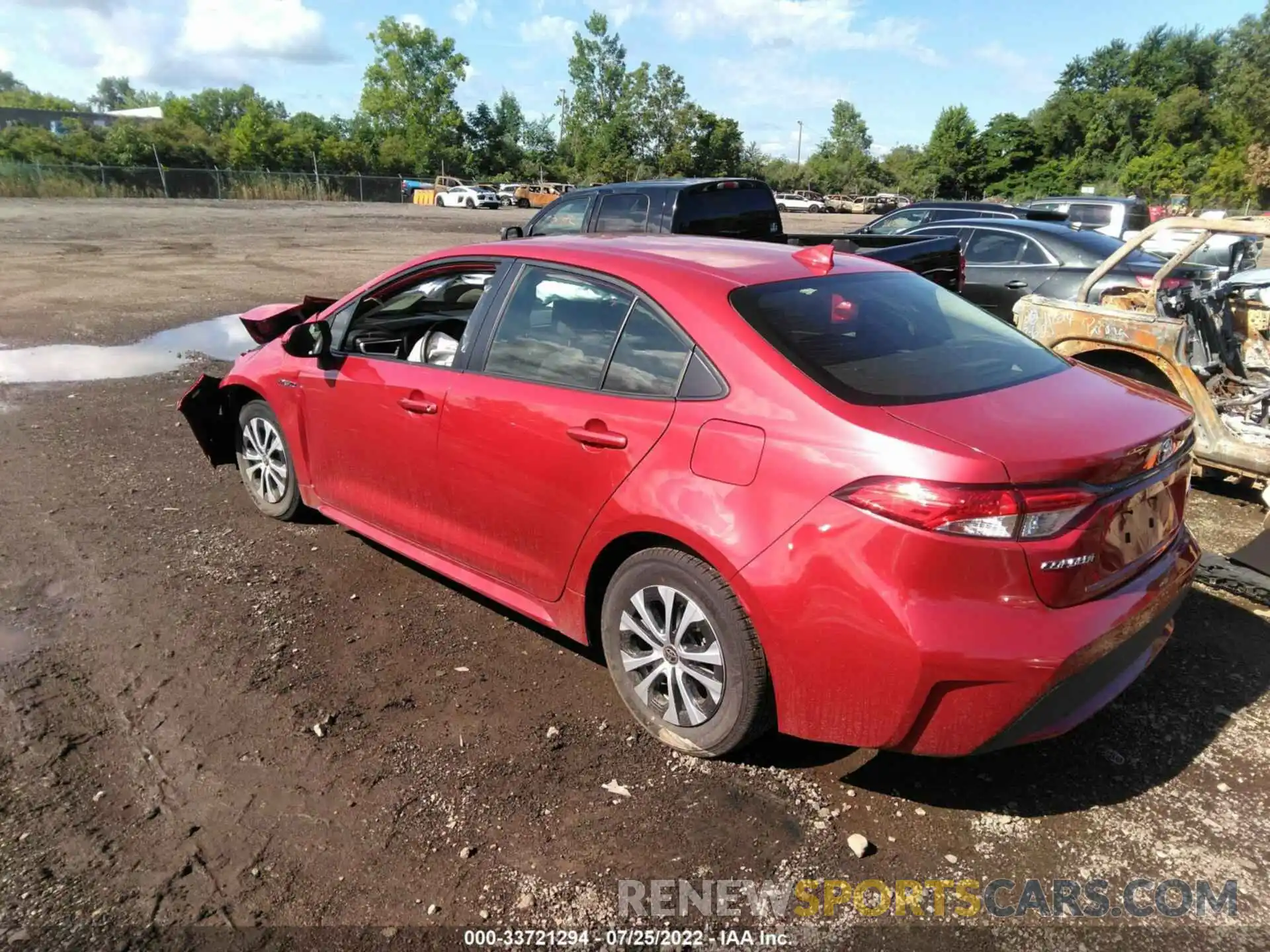 3 Photograph of a damaged car JTDEBRBE8LJ020802 TOYOTA COROLLA 2020