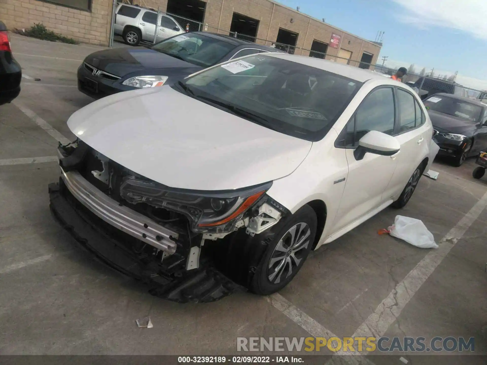 2 Photograph of a damaged car JTDEBRBE8LJ024056 TOYOTA COROLLA 2020