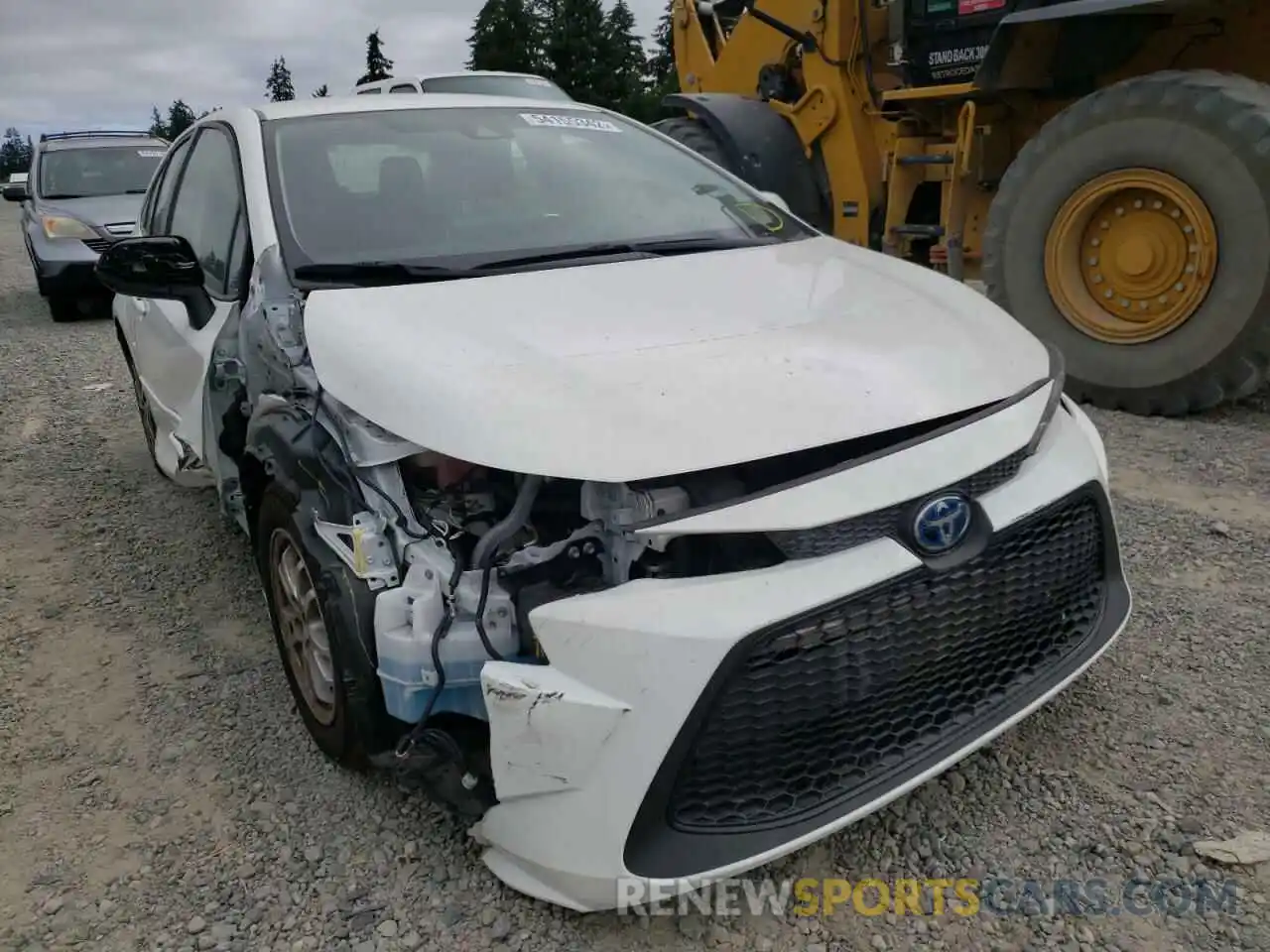 1 Photograph of a damaged car JTDEBRBE8LJ028320 TOYOTA COROLLA 2020