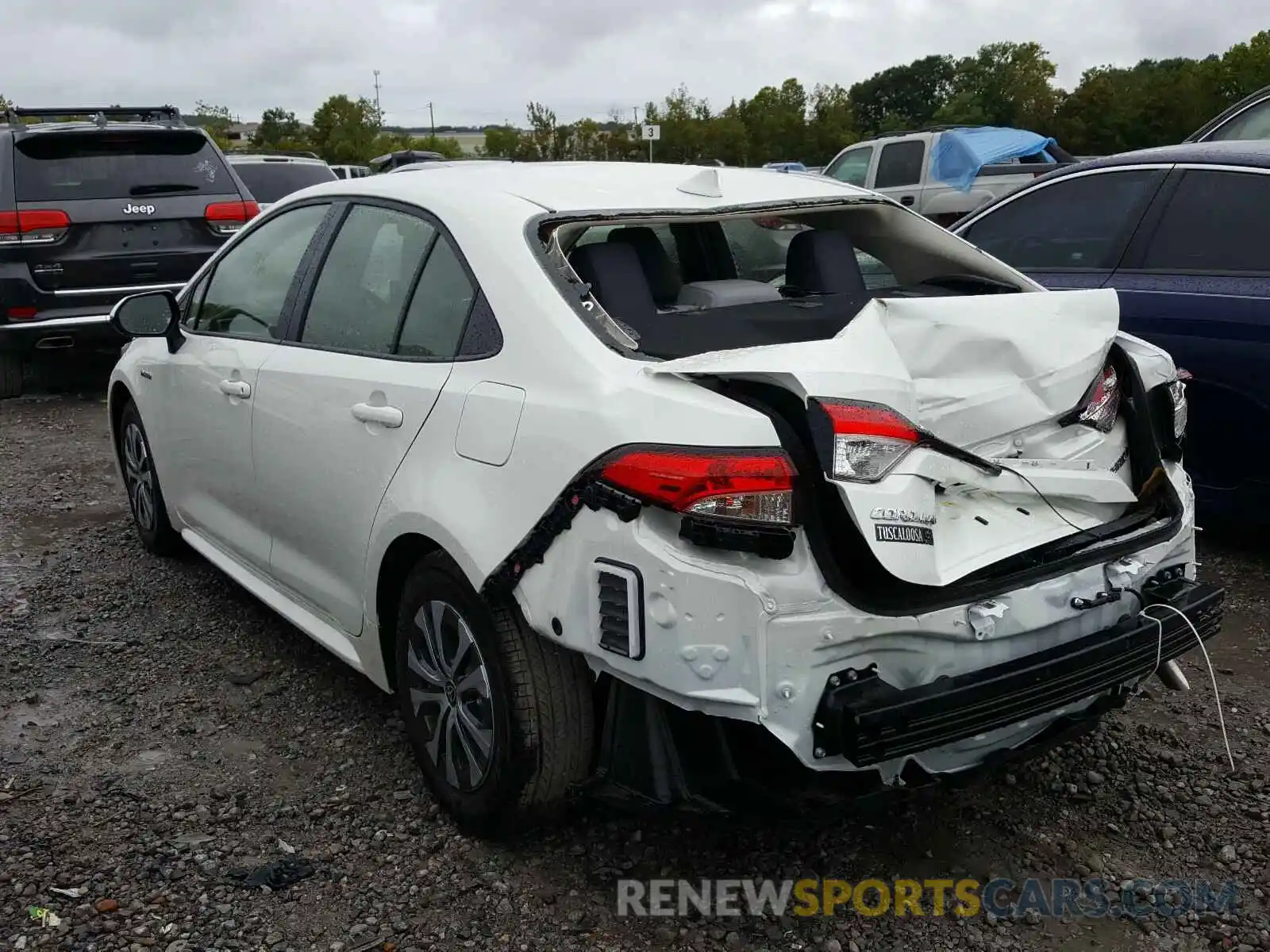 3 Photograph of a damaged car JTDEBRBE8LJ029323 TOYOTA COROLLA 2020