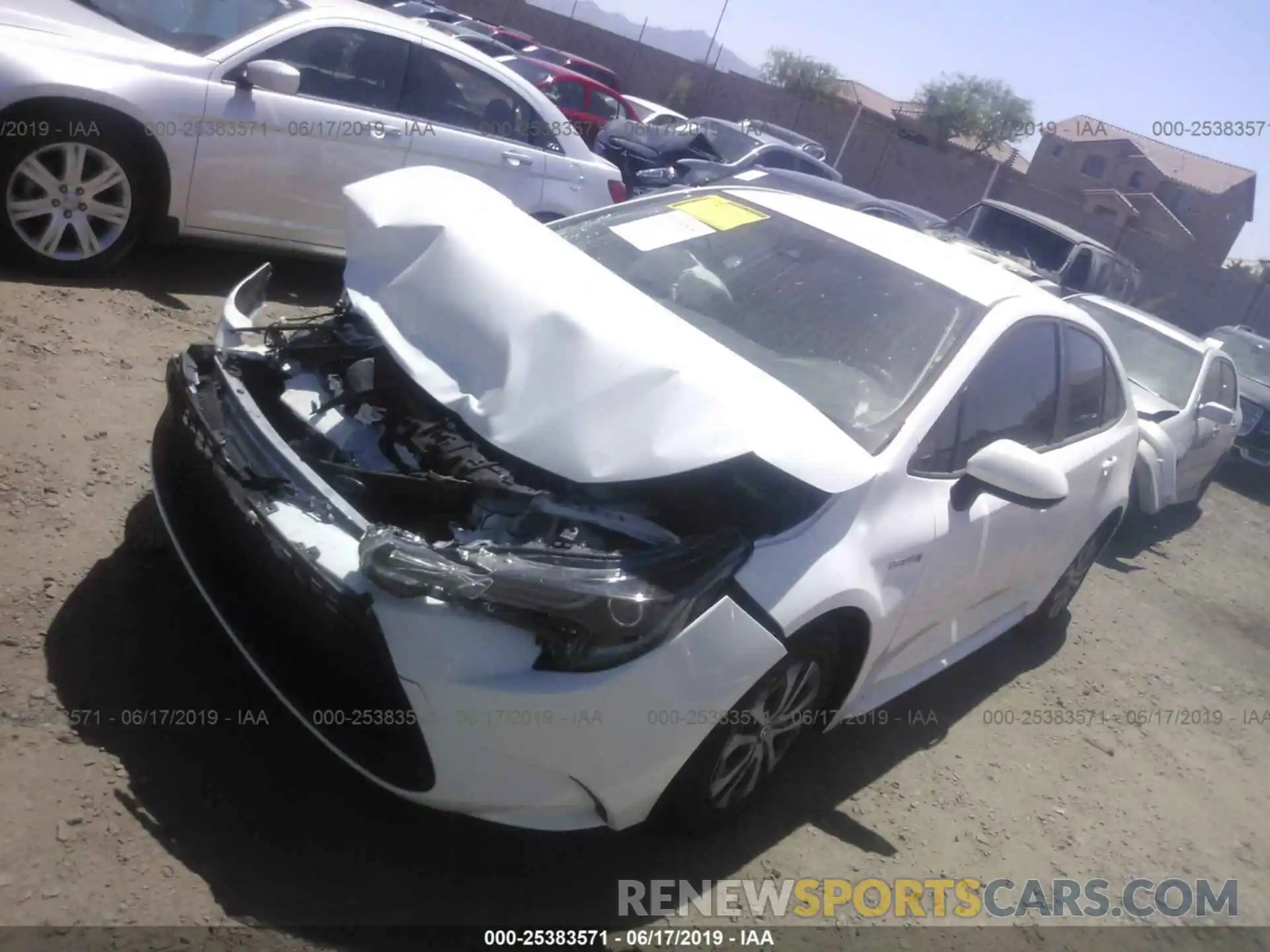 2 Photograph of a damaged car JTDEBRBE9LJ000185 TOYOTA COROLLA 2020