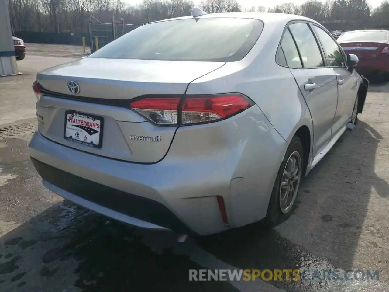 4 Photograph of a damaged car JTDEBRBE9LJ001126 TOYOTA COROLLA 2020