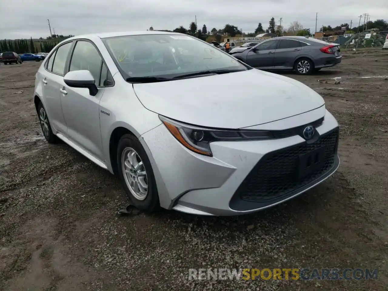 1 Photograph of a damaged car JTDEBRBE9LJ001692 TOYOTA COROLLA 2020