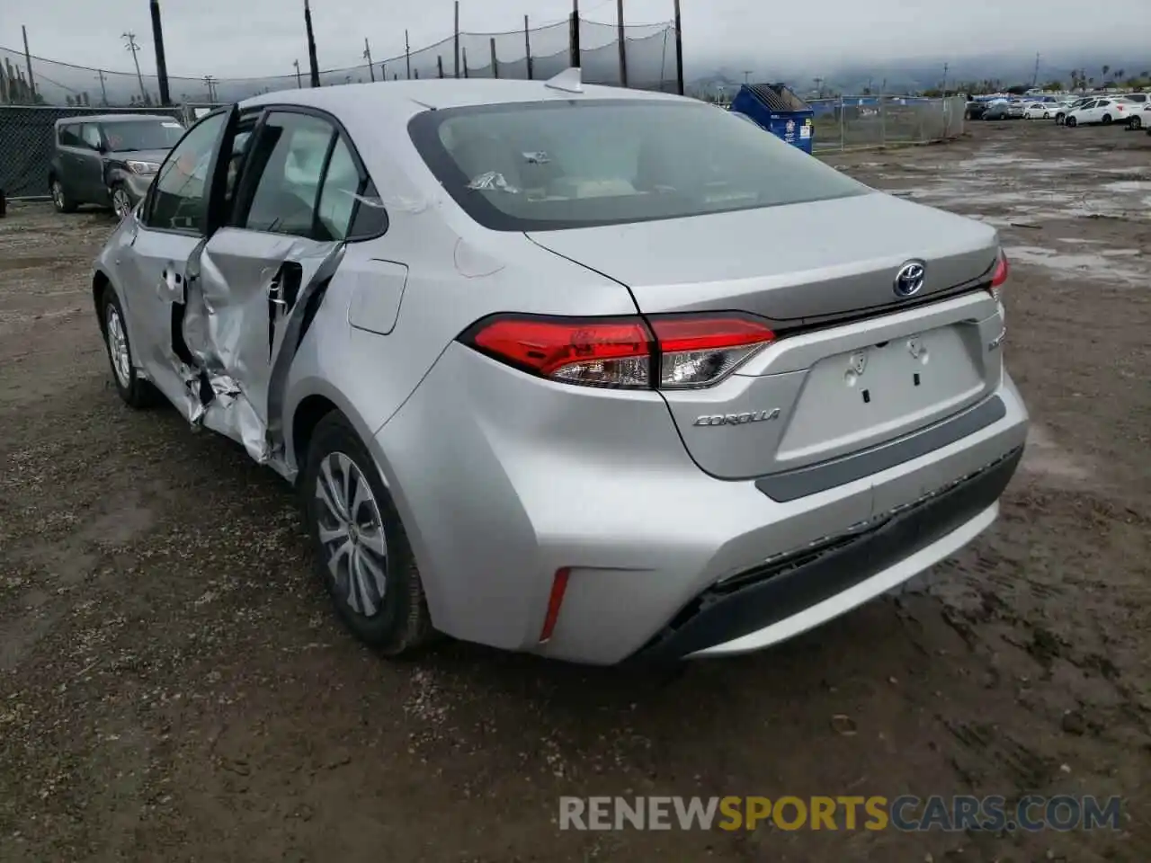 3 Photograph of a damaged car JTDEBRBE9LJ001692 TOYOTA COROLLA 2020