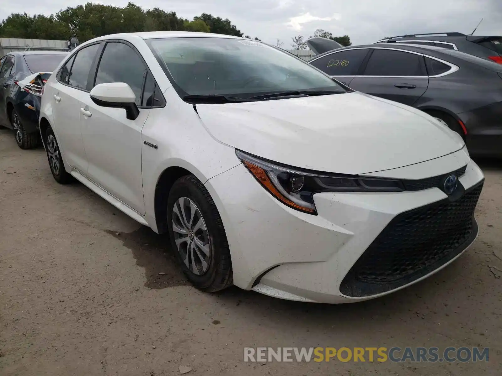 1 Photograph of a damaged car JTDEBRBE9LJ002163 TOYOTA COROLLA 2020