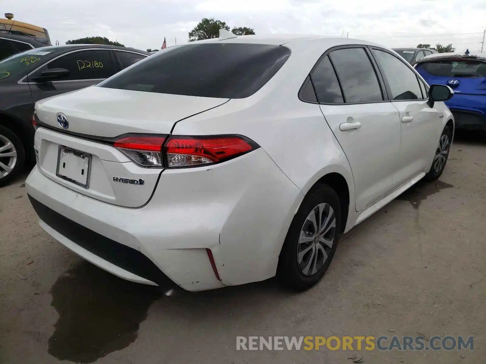 4 Photograph of a damaged car JTDEBRBE9LJ002163 TOYOTA COROLLA 2020