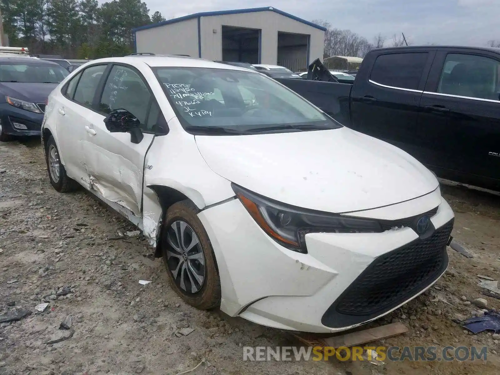 1 Photograph of a damaged car JTDEBRBE9LJ002728 TOYOTA COROLLA 2020