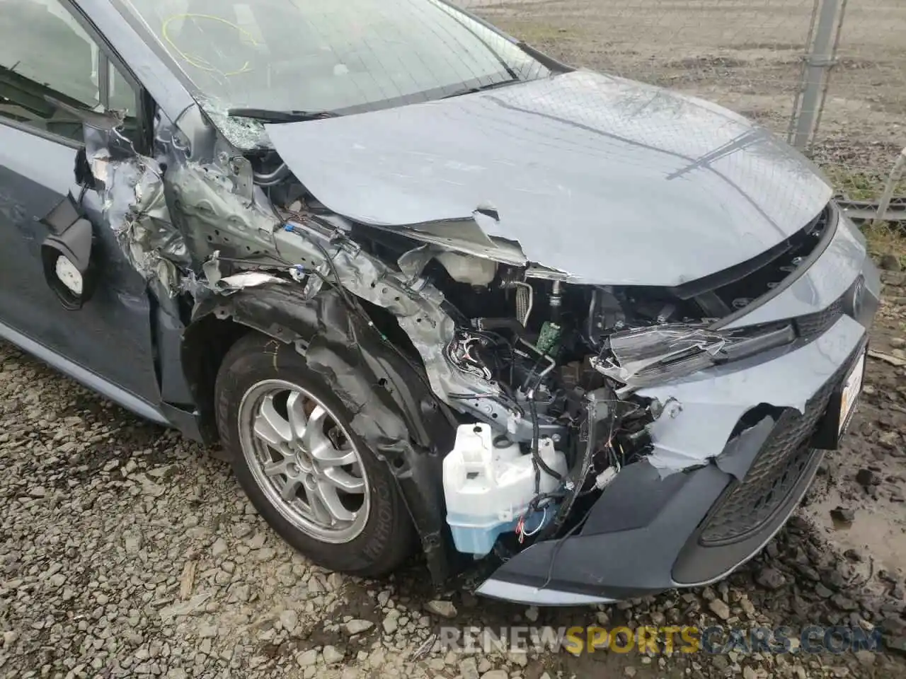 9 Photograph of a damaged car JTDEBRBE9LJ003183 TOYOTA COROLLA 2020