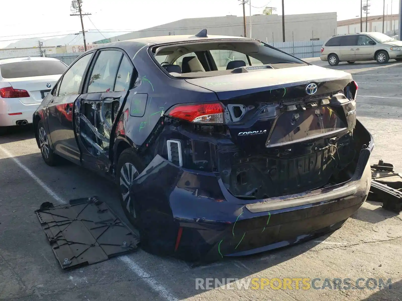 3 Photograph of a damaged car JTDEBRBE9LJ004138 TOYOTA COROLLA 2020