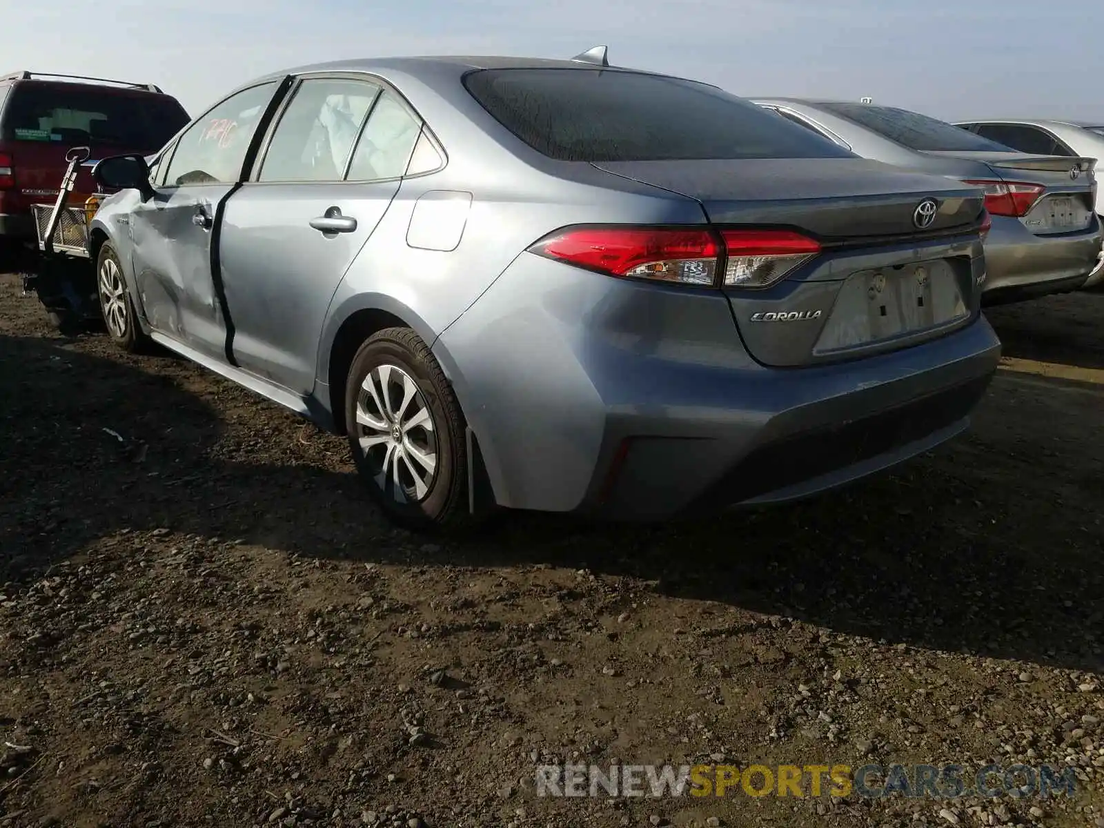 3 Photograph of a damaged car JTDEBRBE9LJ005144 TOYOTA COROLLA 2020