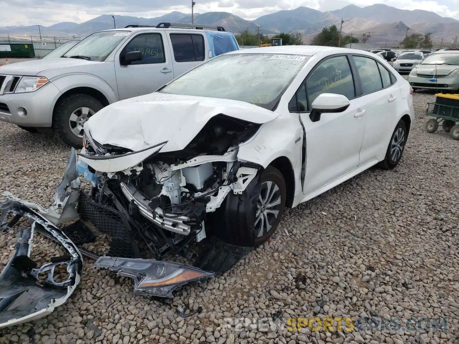 2 Photograph of a damaged car JTDEBRBE9LJ005189 TOYOTA COROLLA 2020