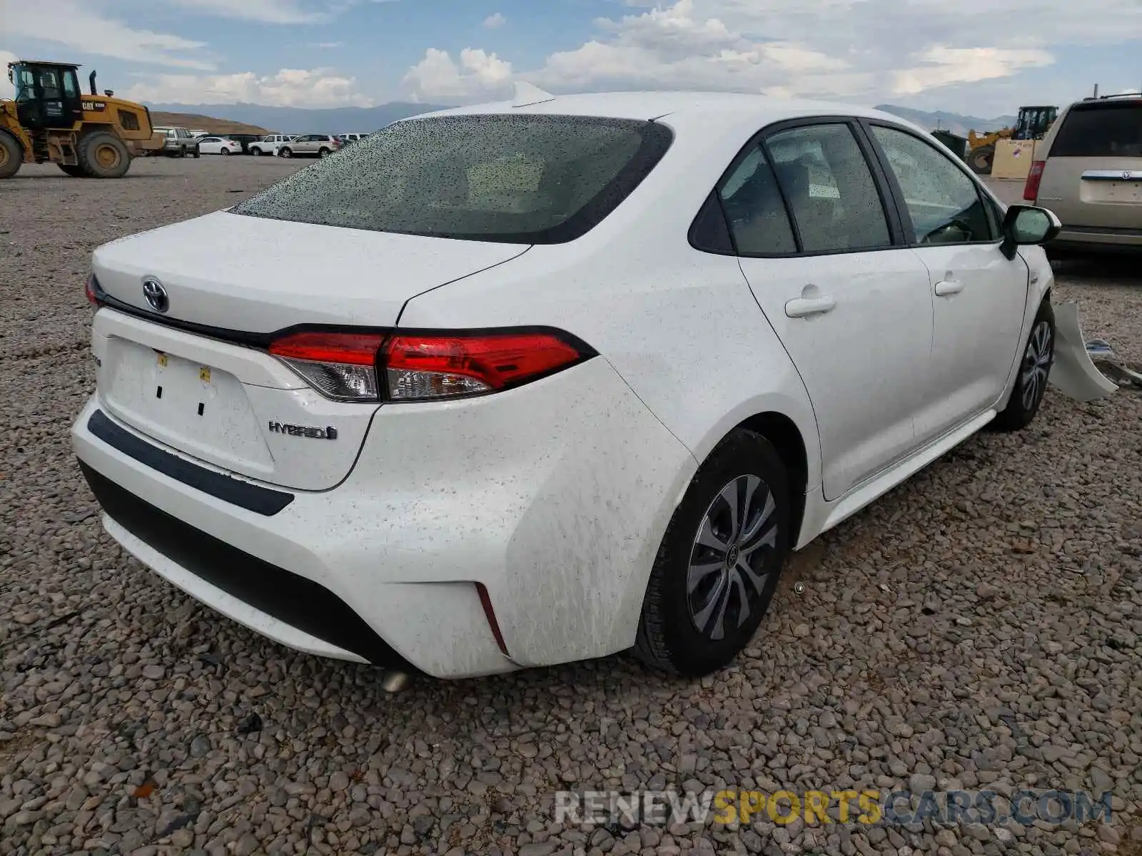 4 Photograph of a damaged car JTDEBRBE9LJ005189 TOYOTA COROLLA 2020