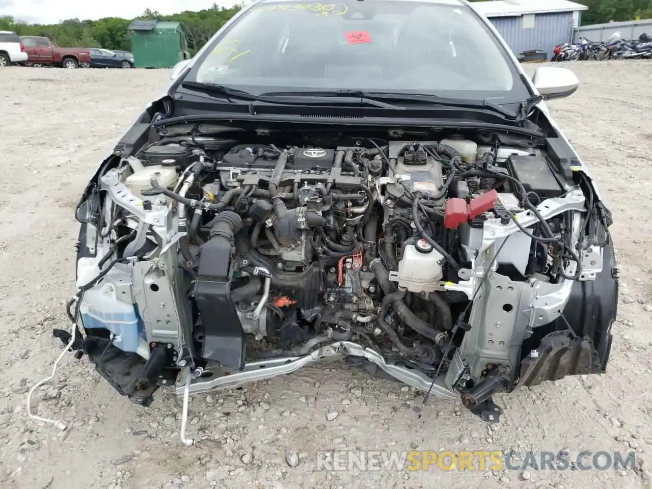 9 Photograph of a damaged car JTDEBRBE9LJ006066 TOYOTA COROLLA 2020