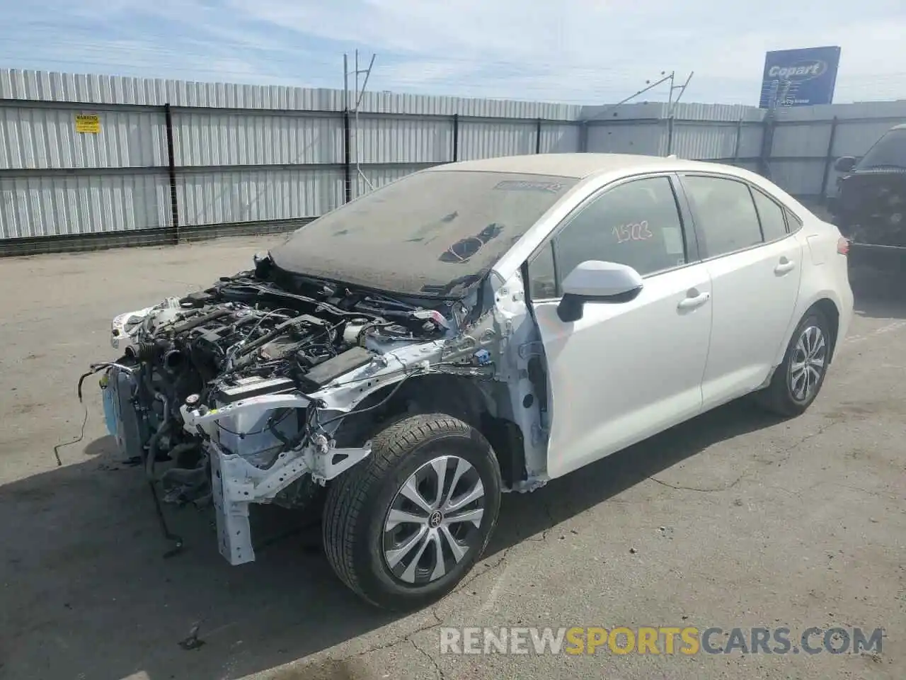 2 Photograph of a damaged car JTDEBRBE9LJ006679 TOYOTA COROLLA 2020