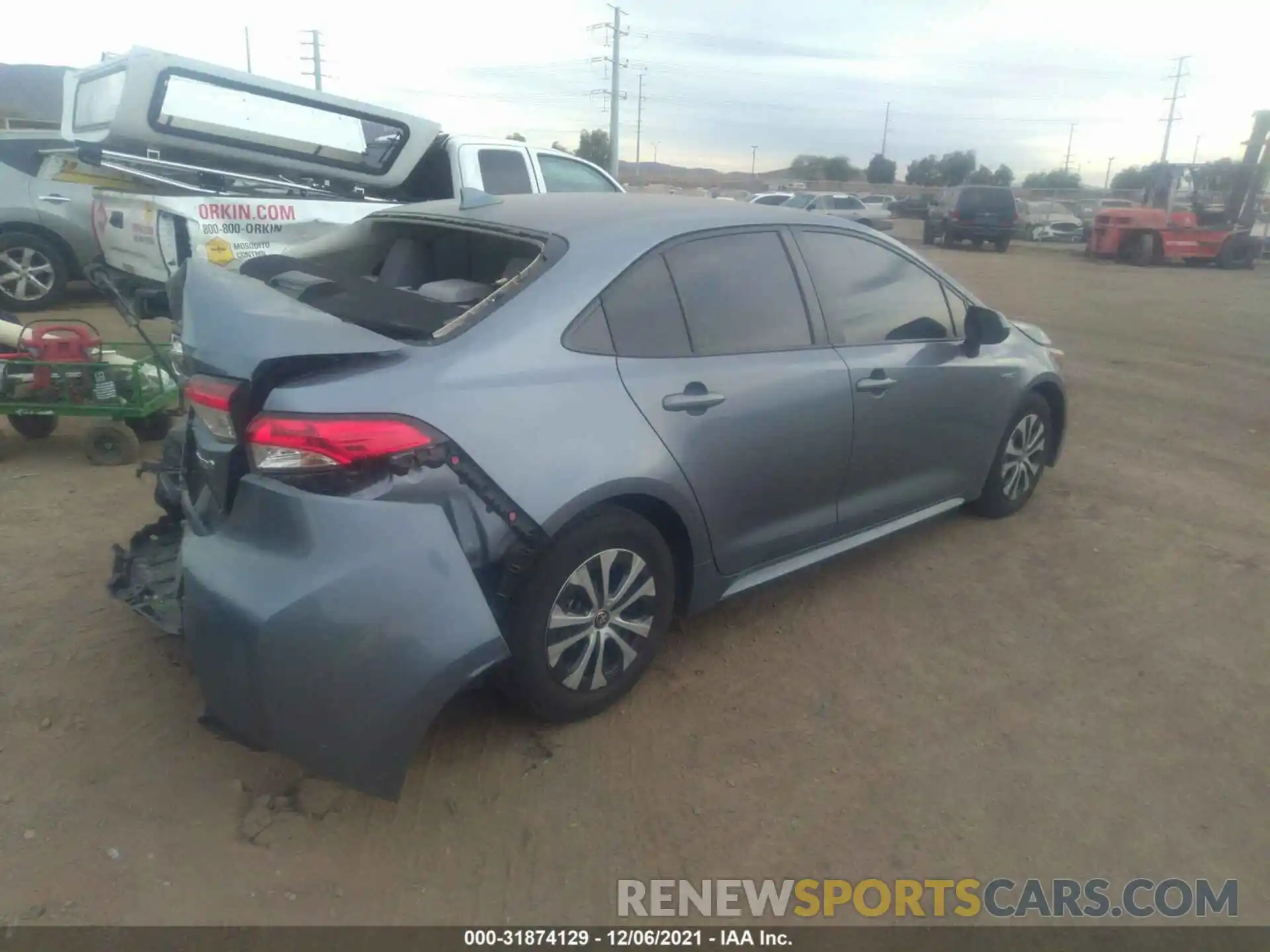 4 Photograph of a damaged car JTDEBRBE9LJ009453 TOYOTA COROLLA 2020