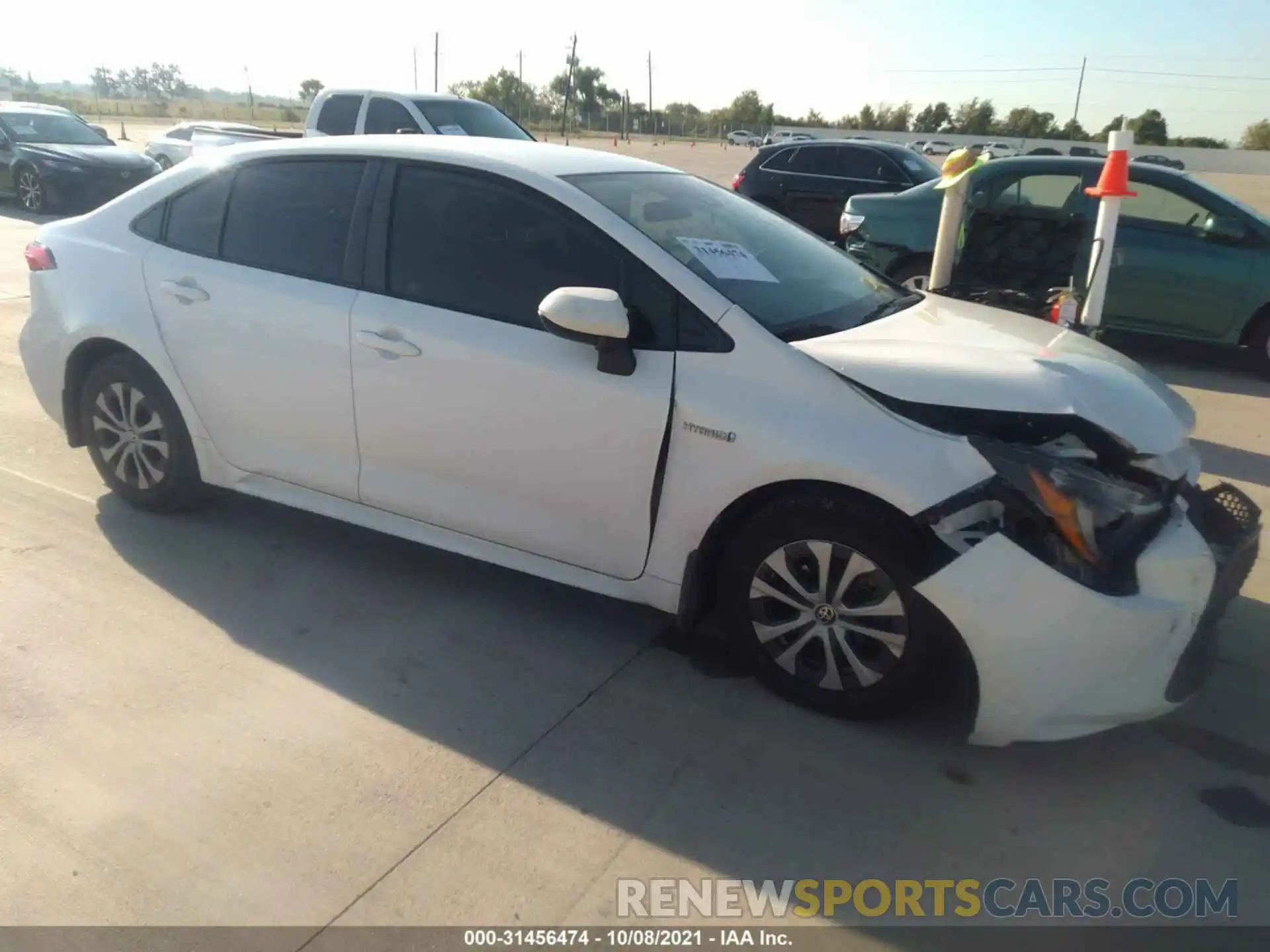 1 Photograph of a damaged car JTDEBRBE9LJ013275 TOYOTA COROLLA 2020