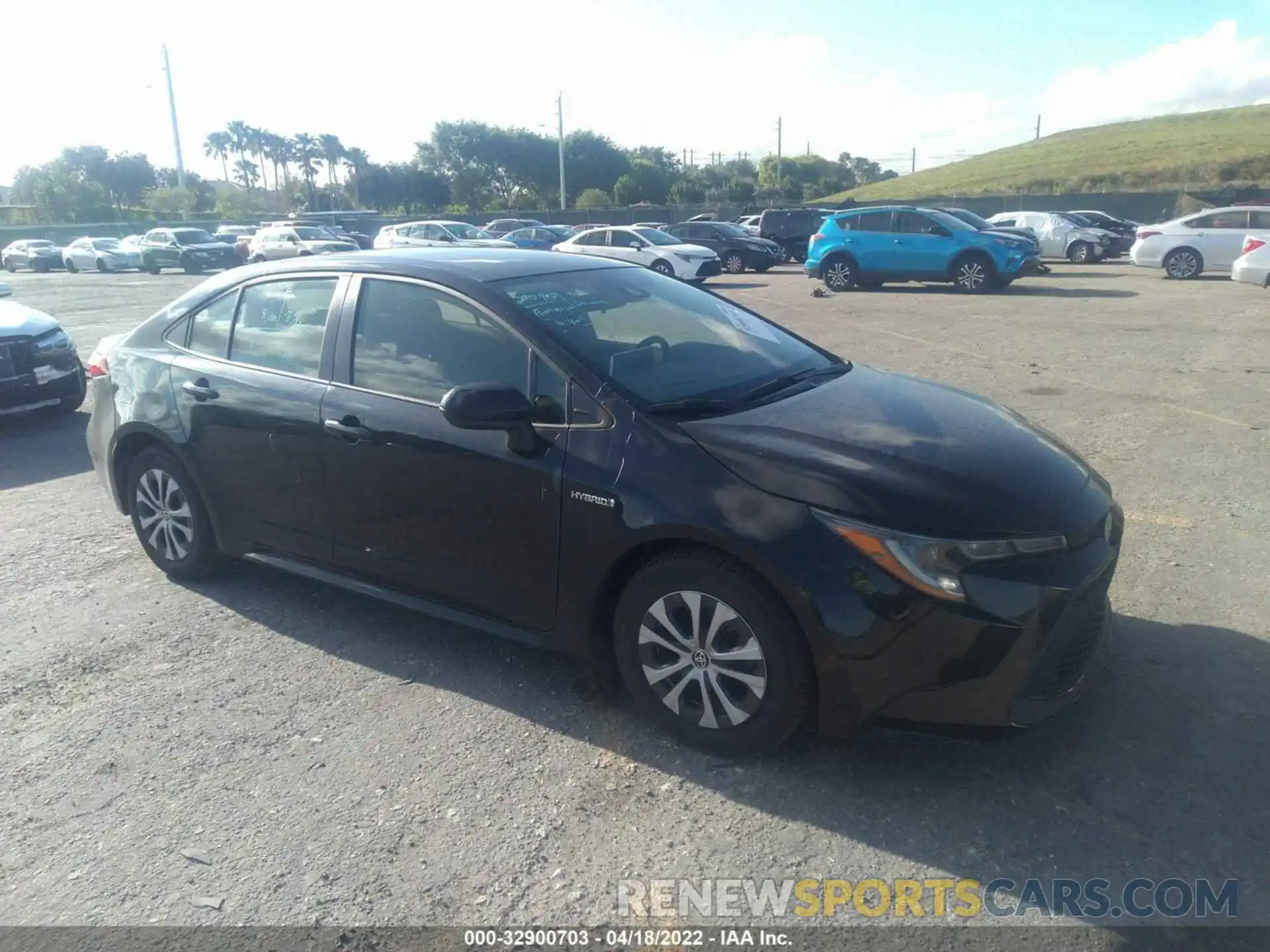 1 Photograph of a damaged car JTDEBRBE9LJ013342 TOYOTA COROLLA 2020