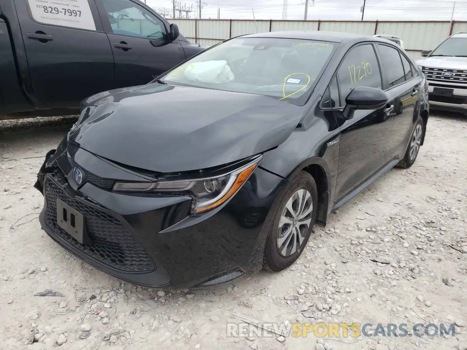 2 Photograph of a damaged car JTDEBRBE9LJ017066 TOYOTA COROLLA 2020