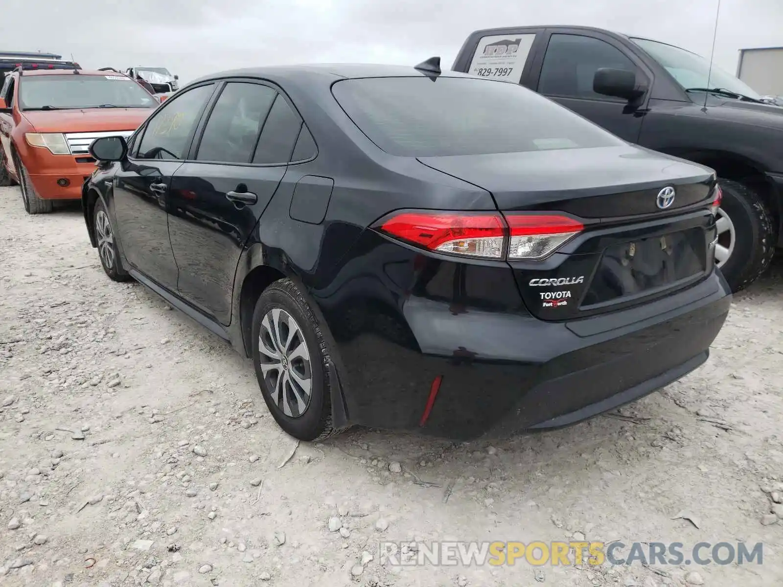 3 Photograph of a damaged car JTDEBRBE9LJ017066 TOYOTA COROLLA 2020