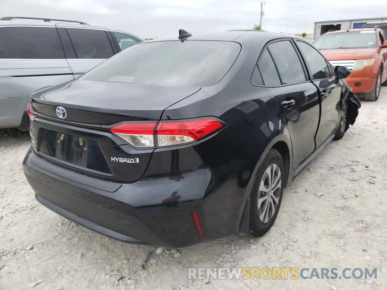 4 Photograph of a damaged car JTDEBRBE9LJ017066 TOYOTA COROLLA 2020