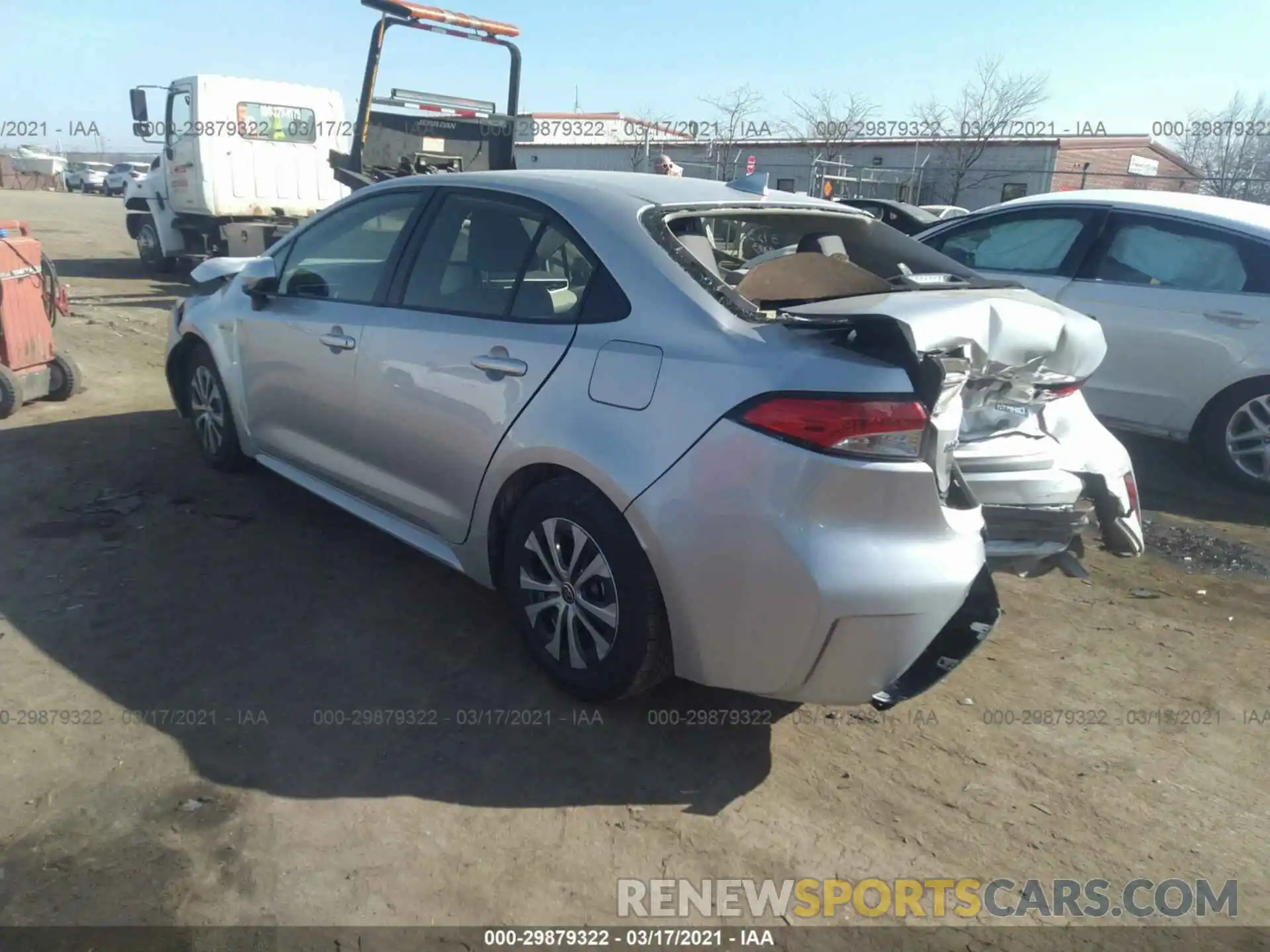 3 Фотография поврежденного автомобиля JTDEBRBE9LJ018833 TOYOTA COROLLA 2020