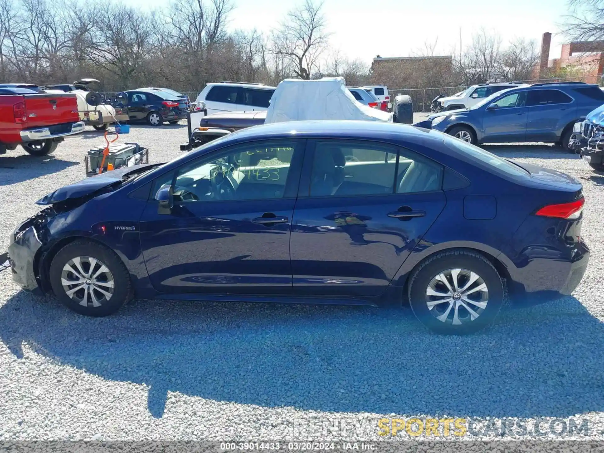 14 Photograph of a damaged car JTDEBRBE9LJ018993 TOYOTA COROLLA 2020