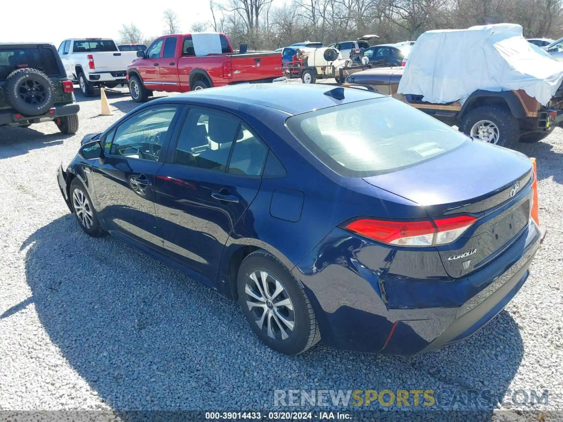 3 Photograph of a damaged car JTDEBRBE9LJ018993 TOYOTA COROLLA 2020