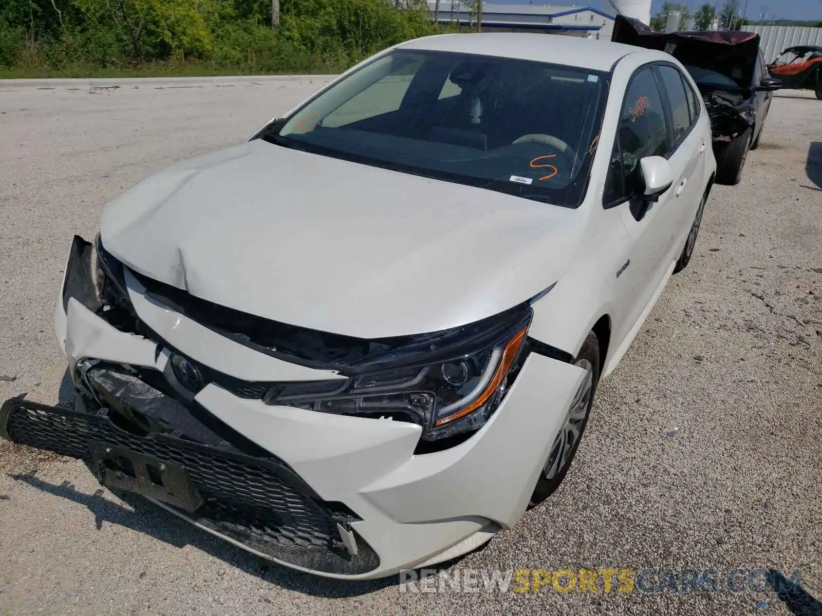 2 Photograph of a damaged car JTDEBRBE9LJ024860 TOYOTA COROLLA 2020