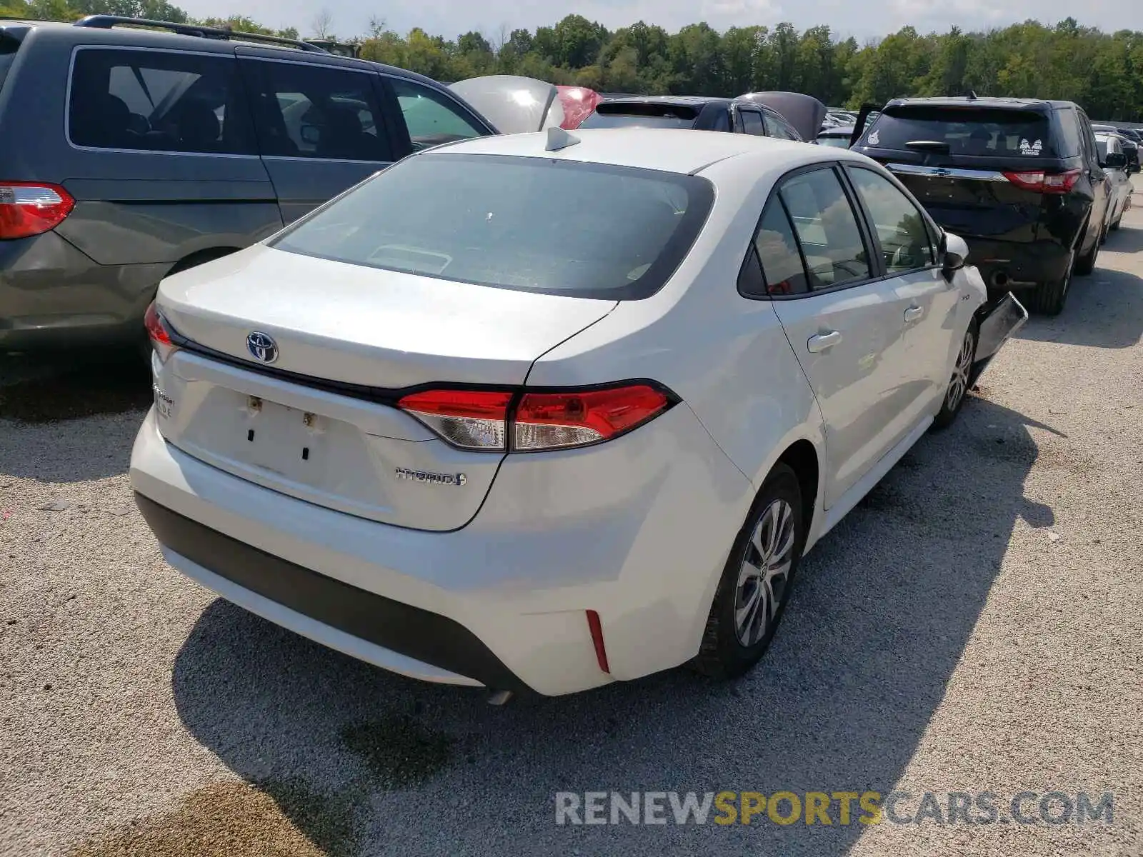 4 Photograph of a damaged car JTDEBRBE9LJ024860 TOYOTA COROLLA 2020