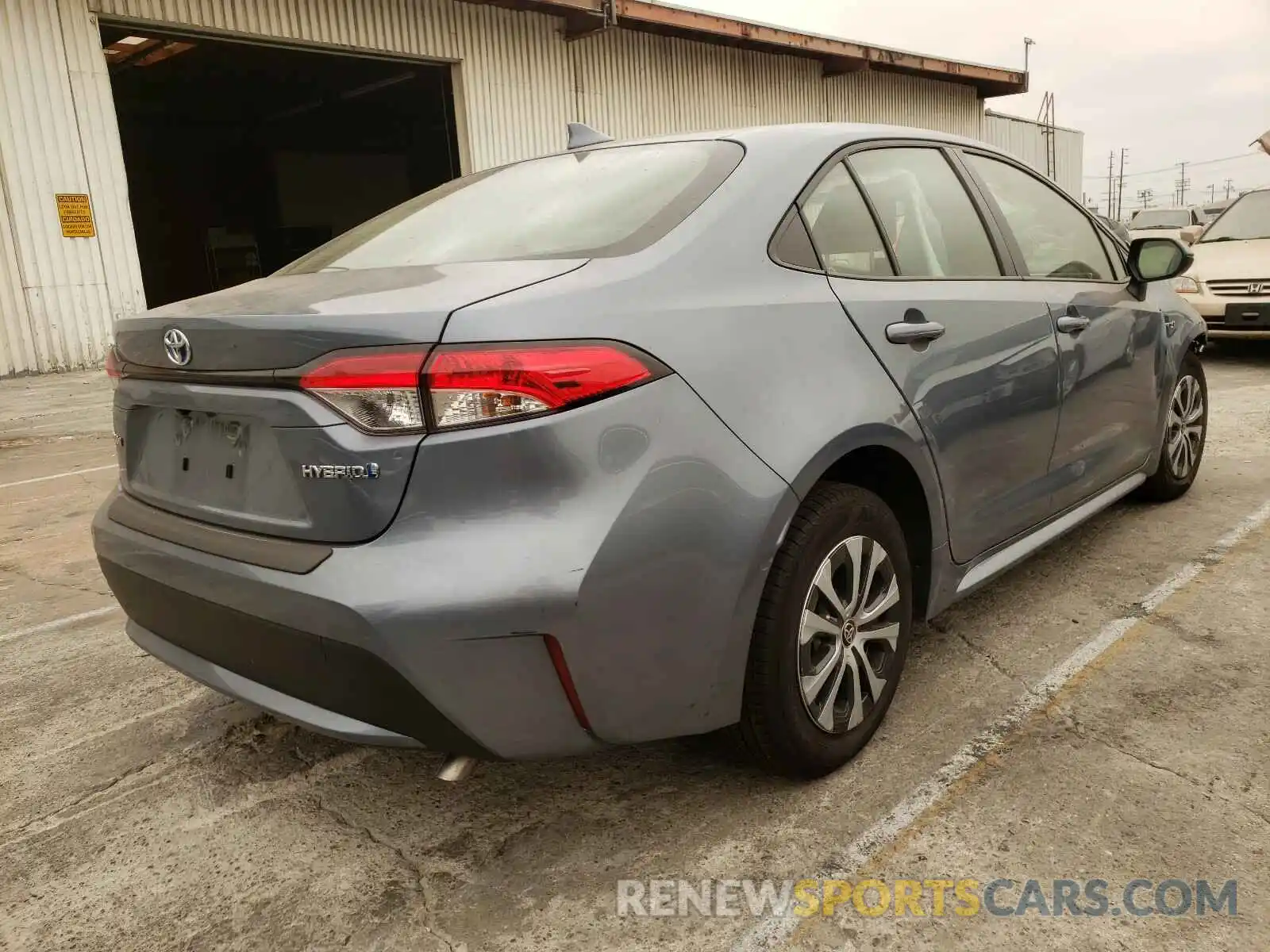 4 Photograph of a damaged car JTDEBRBE9LJ027564 TOYOTA COROLLA 2020