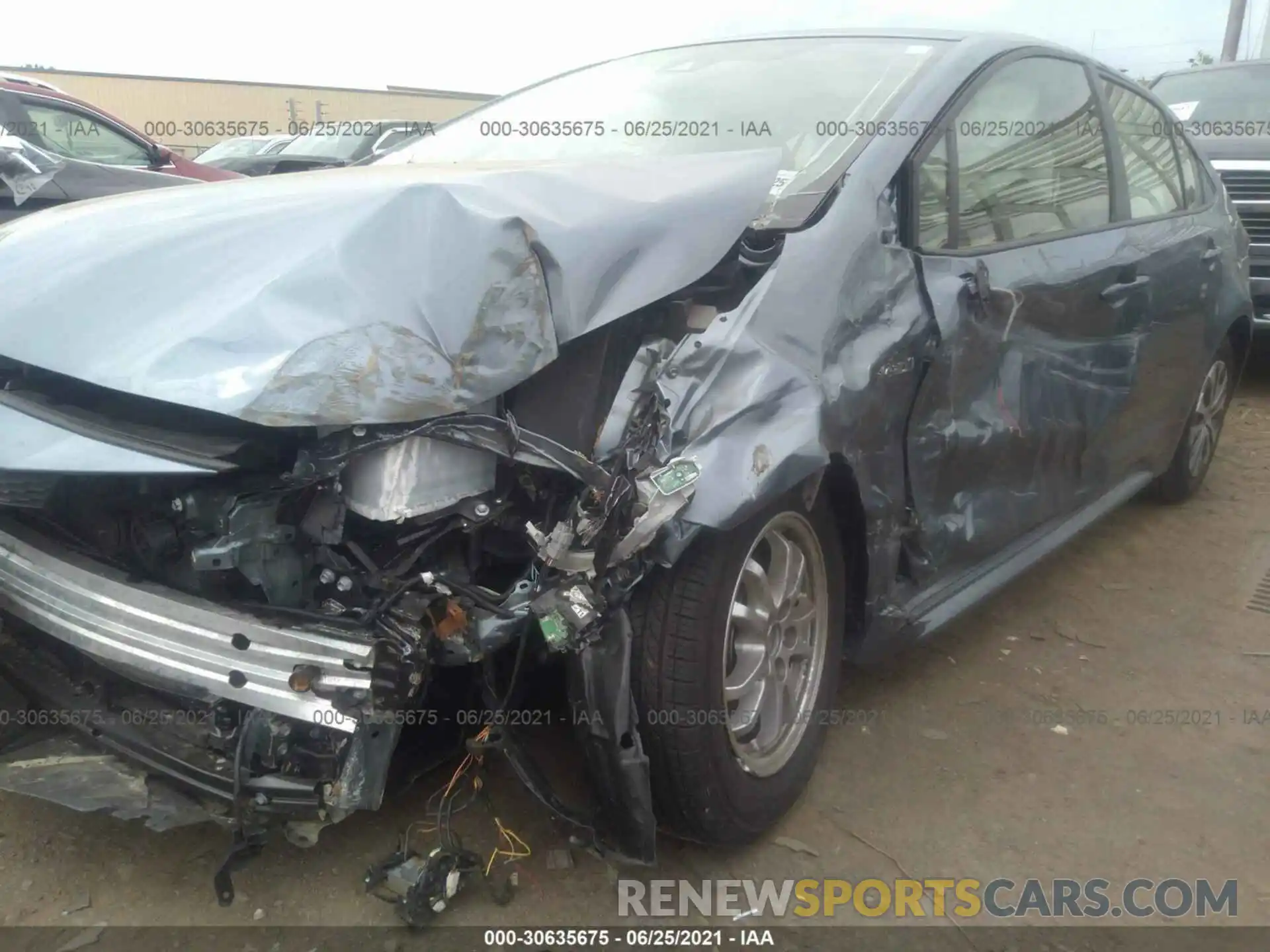 6 Photograph of a damaged car JTDEBRBE9LJ030349 TOYOTA COROLLA 2020