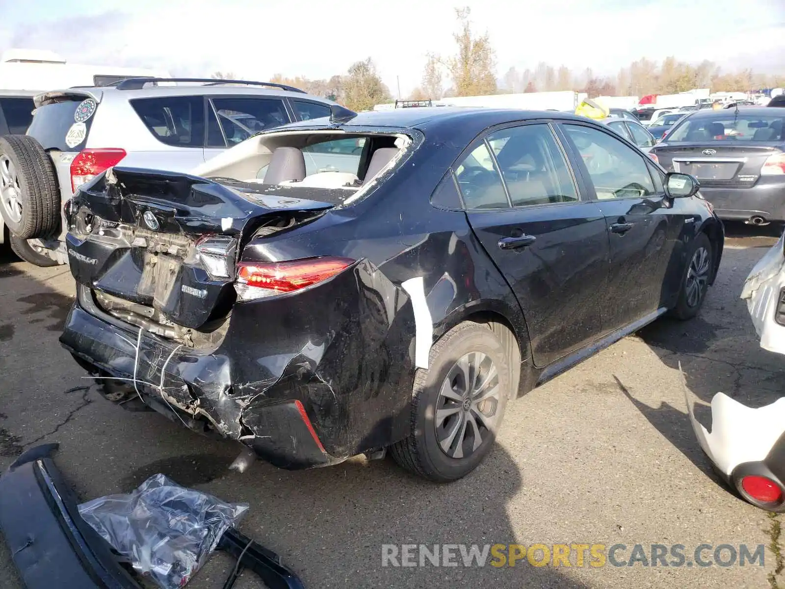 4 Photograph of a damaged car JTDEBRBEXLJ001135 TOYOTA COROLLA 2020