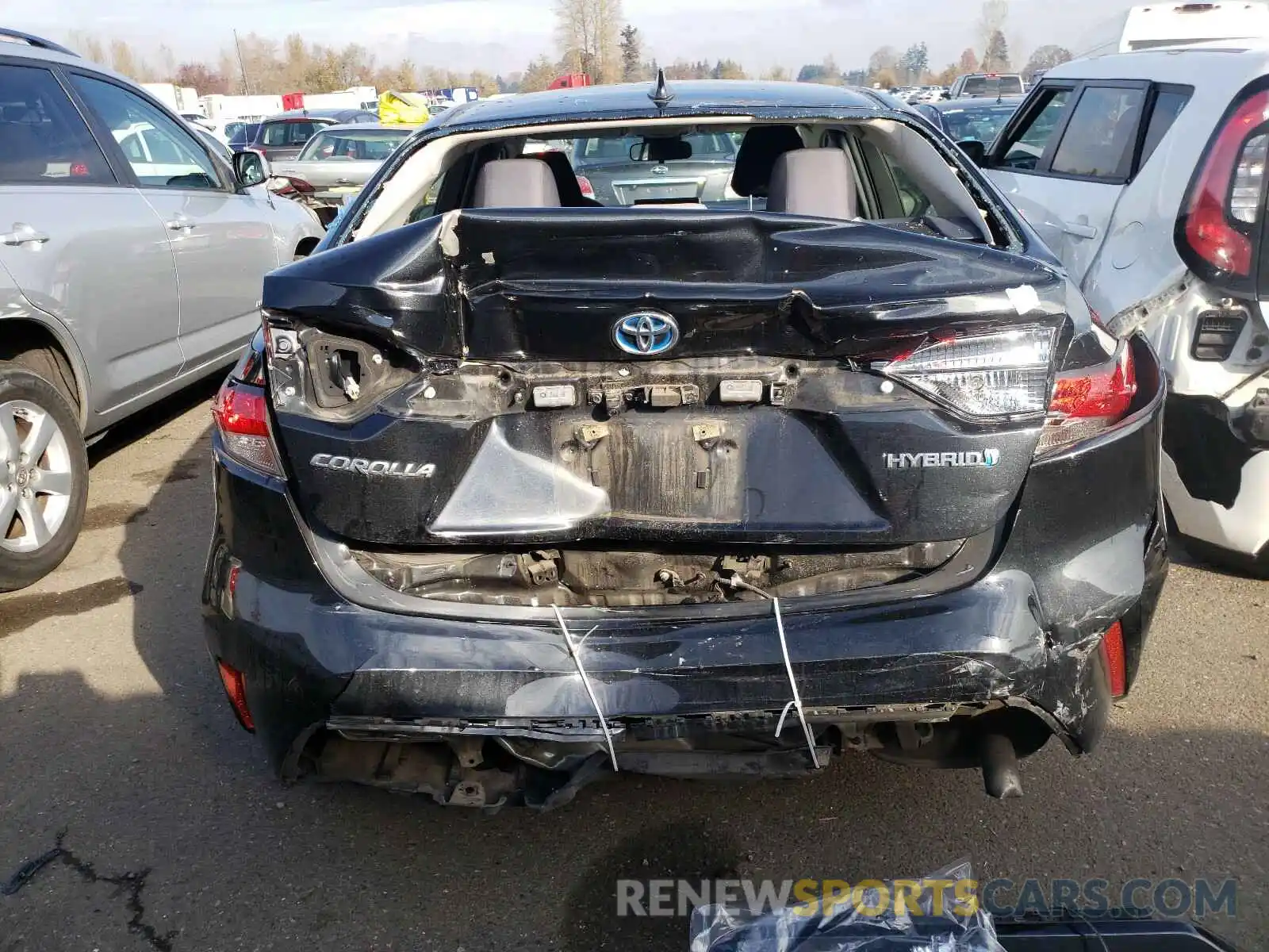 9 Photograph of a damaged car JTDEBRBEXLJ001135 TOYOTA COROLLA 2020