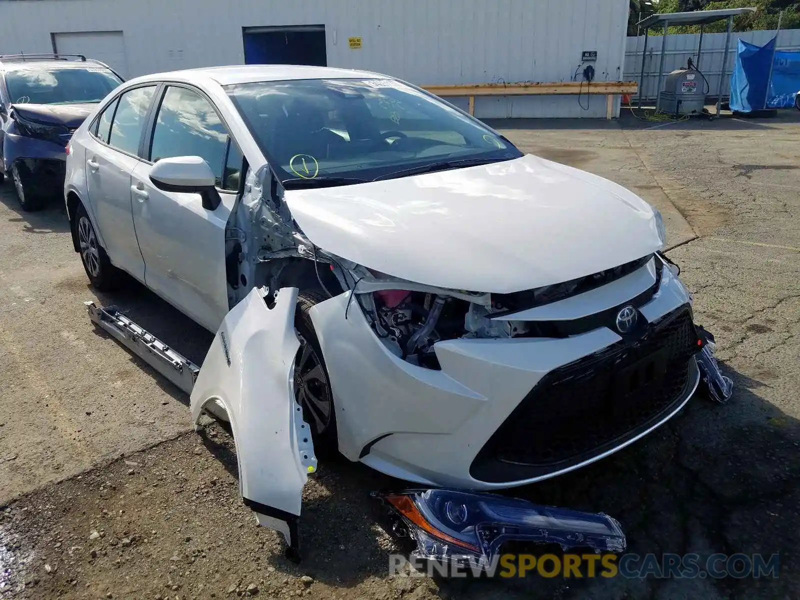 1 Photograph of a damaged car JTDEBRBEXLJ002527 TOYOTA COROLLA 2020