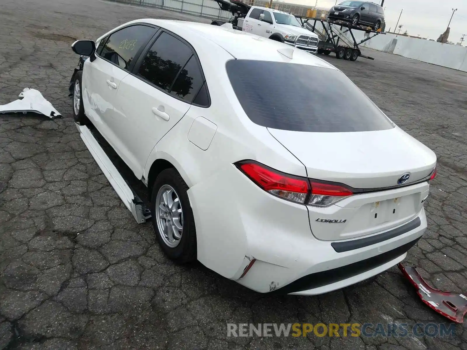 3 Photograph of a damaged car JTDEBRBEXLJ003029 TOYOTA COROLLA 2020