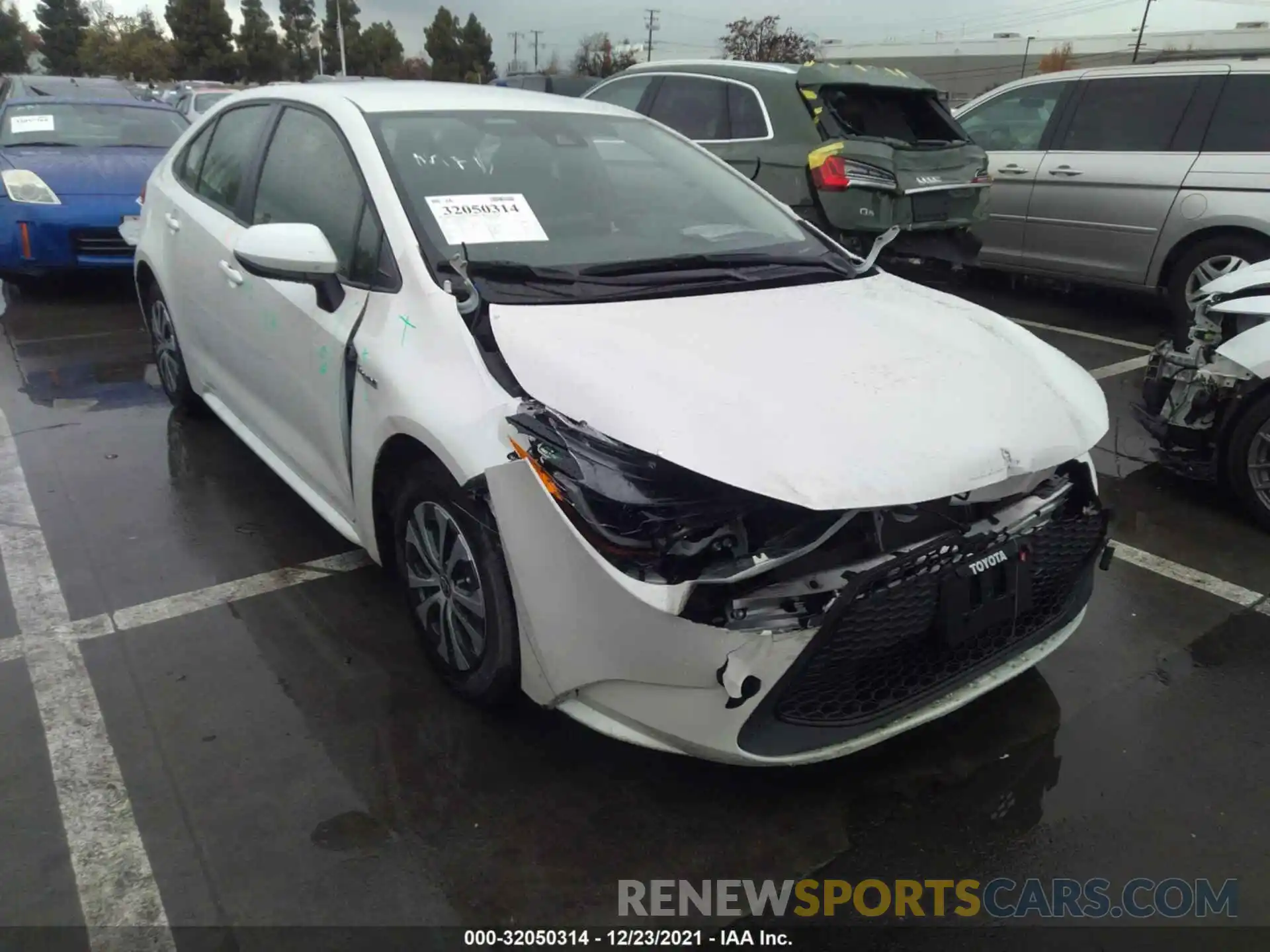 1 Photograph of a damaged car JTDEBRBEXLJ003435 TOYOTA COROLLA 2020