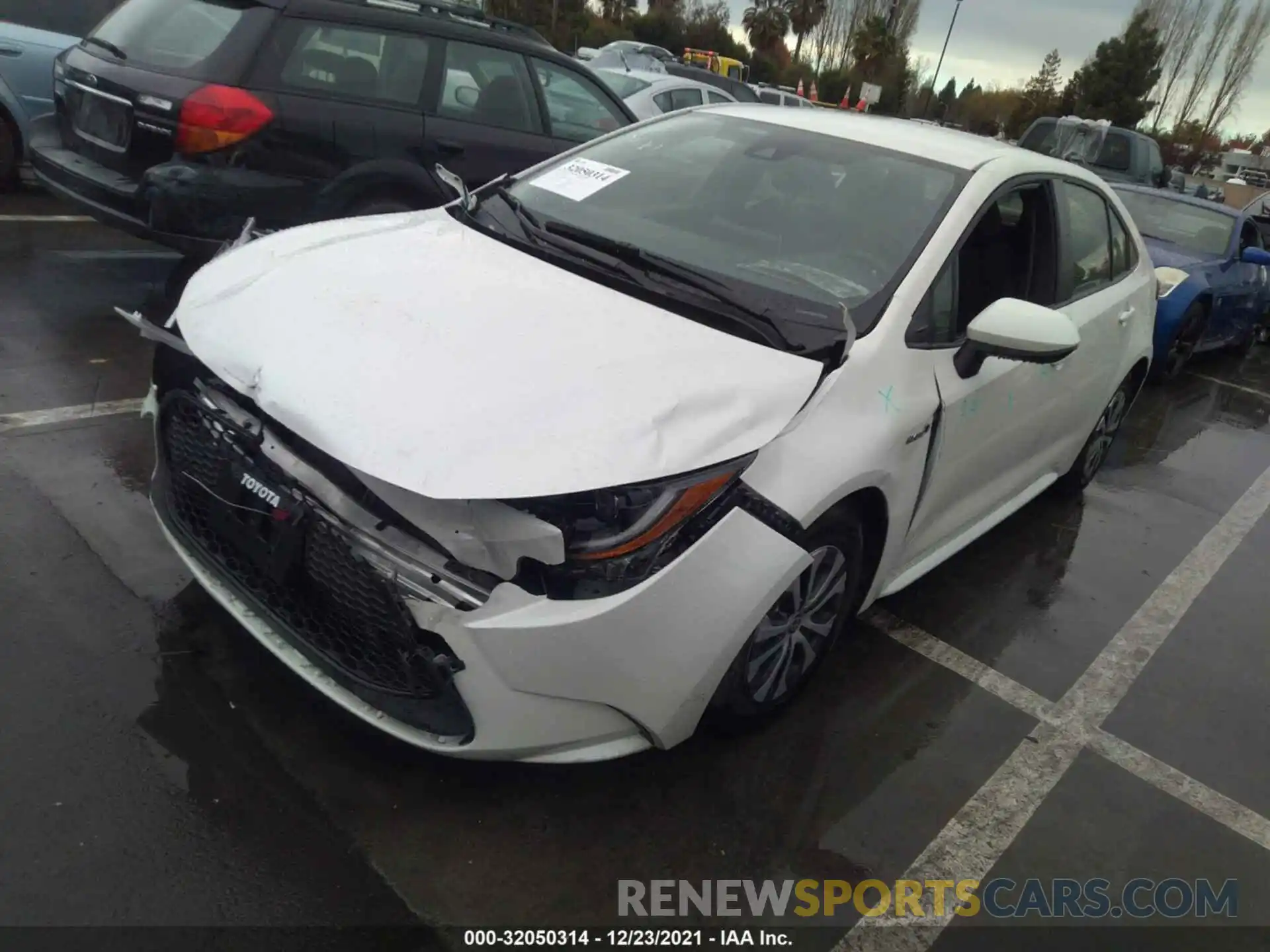 2 Photograph of a damaged car JTDEBRBEXLJ003435 TOYOTA COROLLA 2020